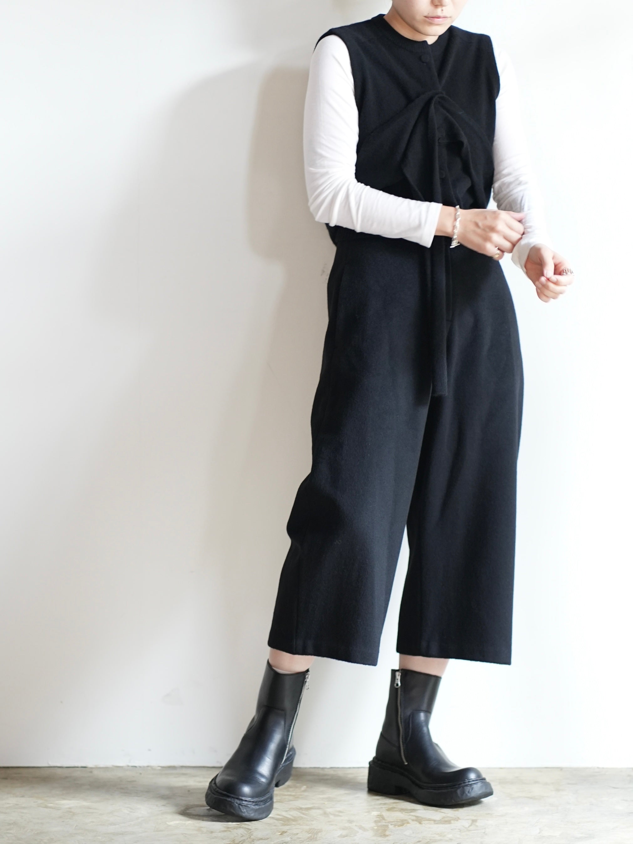CURVED CULOTTE PANTS