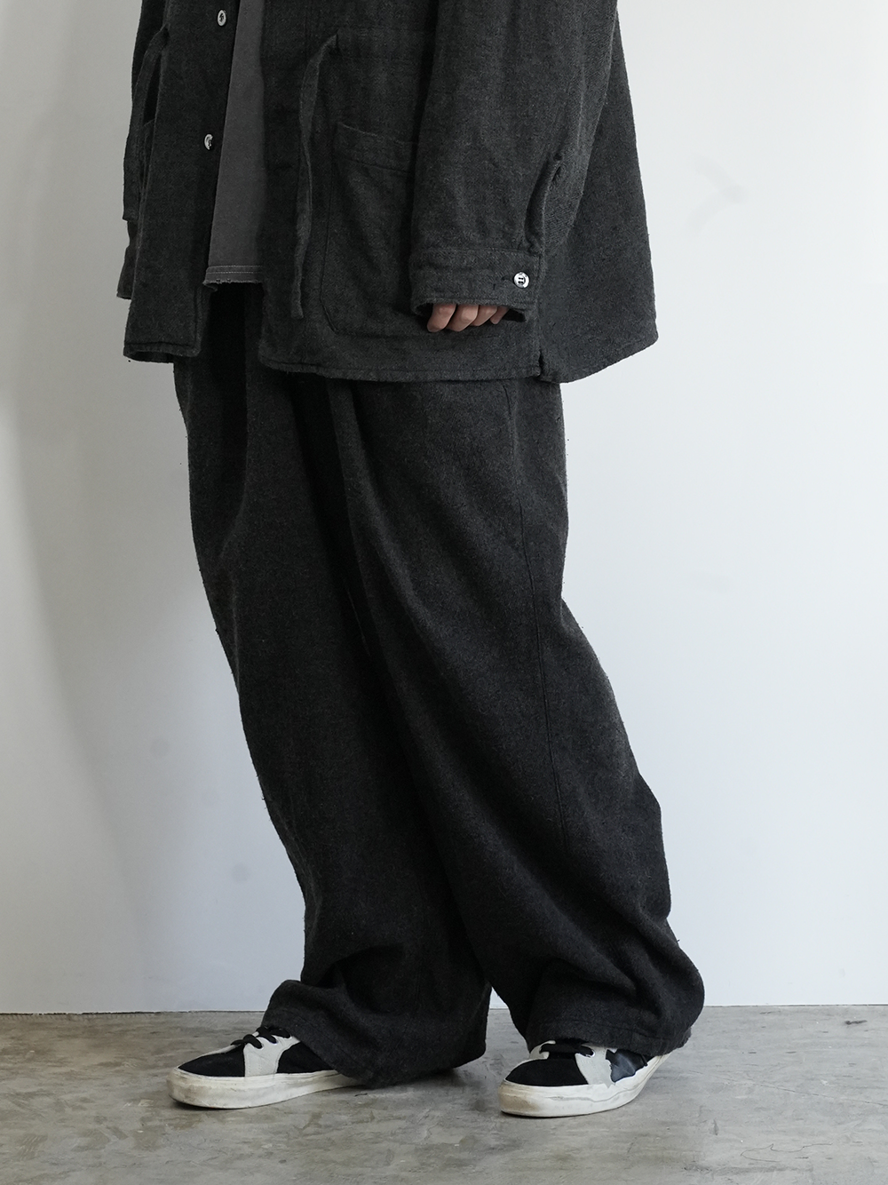 【ANCELLM/exclusive】PILLING TUCK PANTS EX