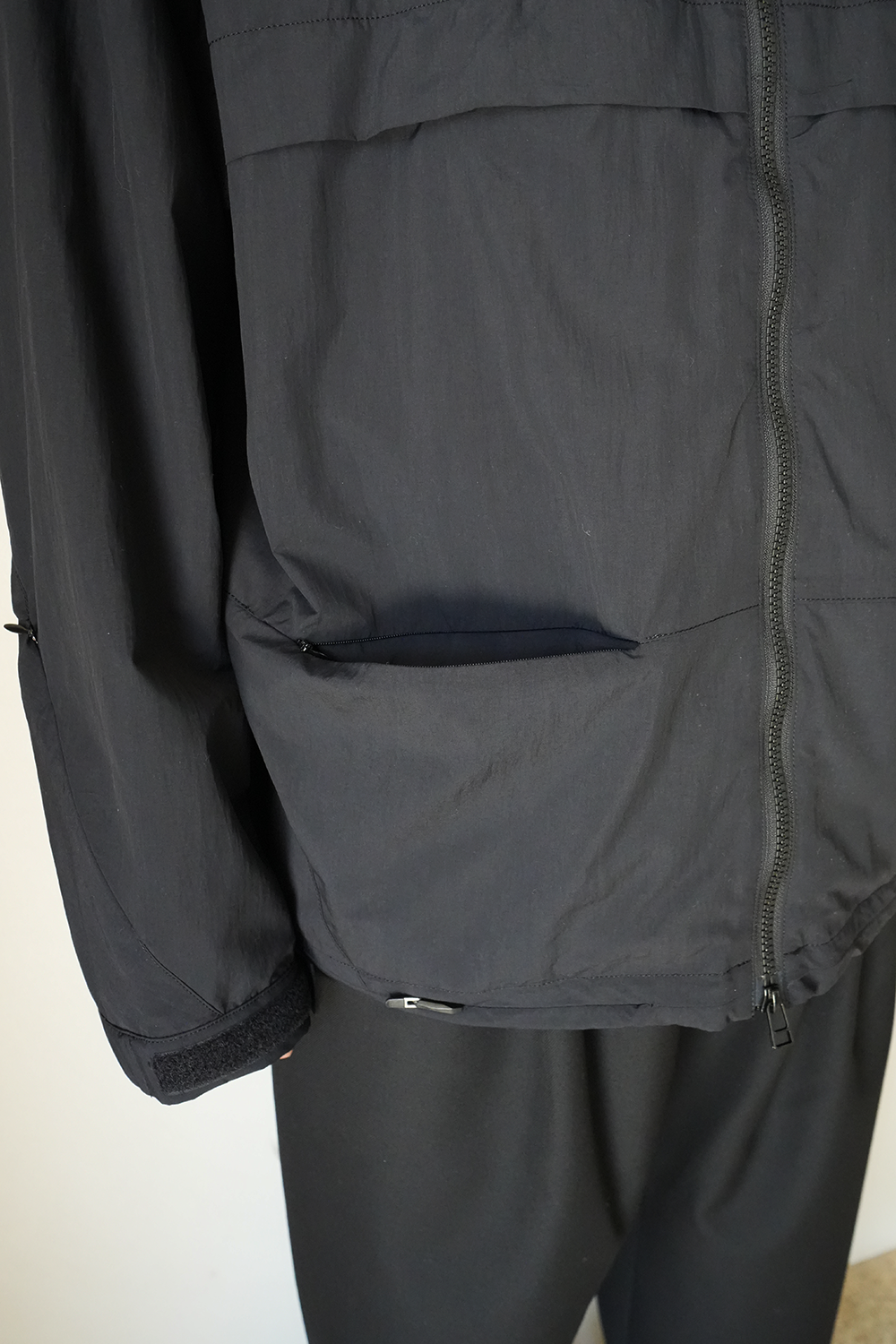 NYLON ZIP BLOUSON