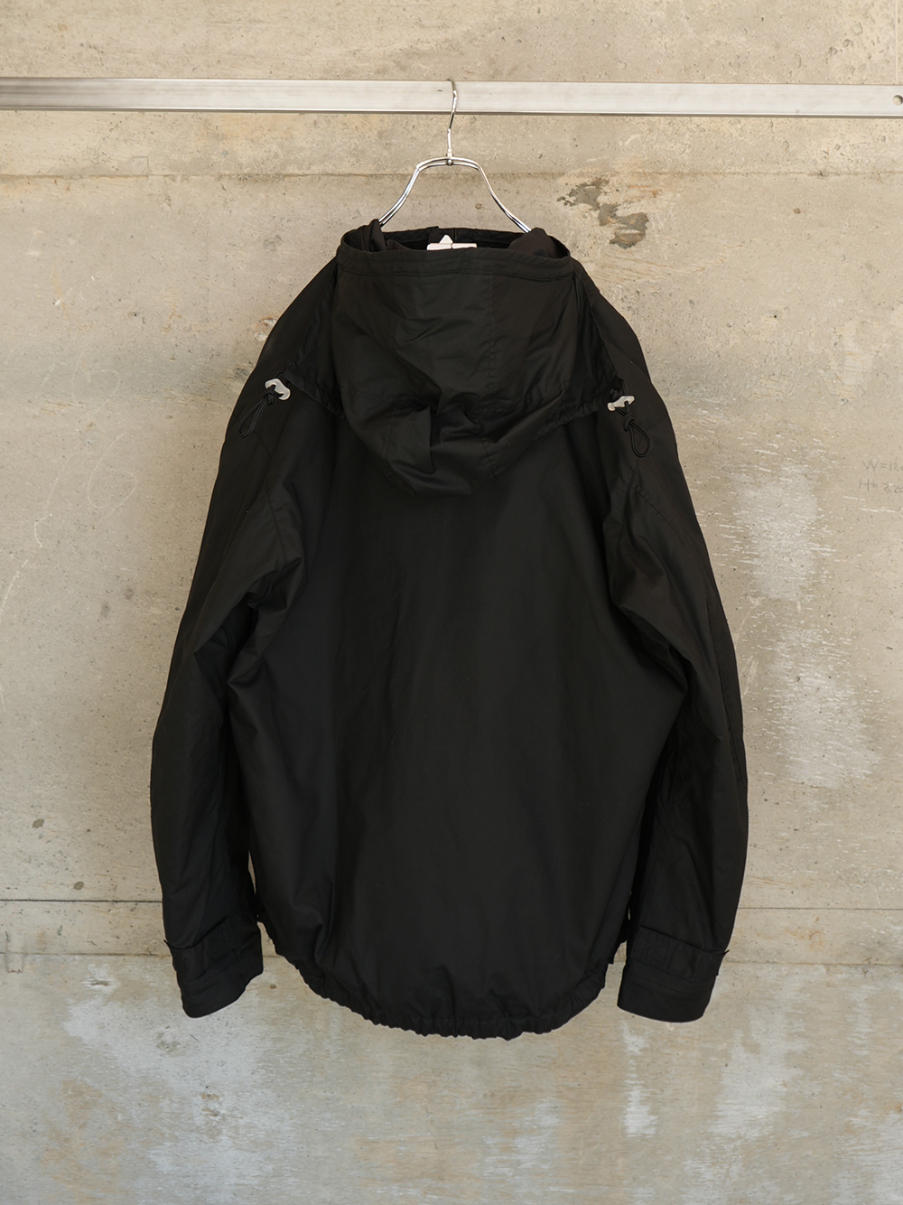 251-02002-02 / MOUNTAIN PARKA (BLACK)