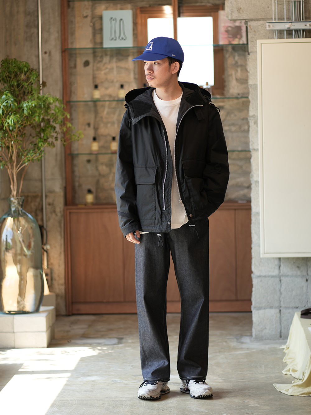 251-02002-02 / MOUNTAIN PARKA (BLACK)