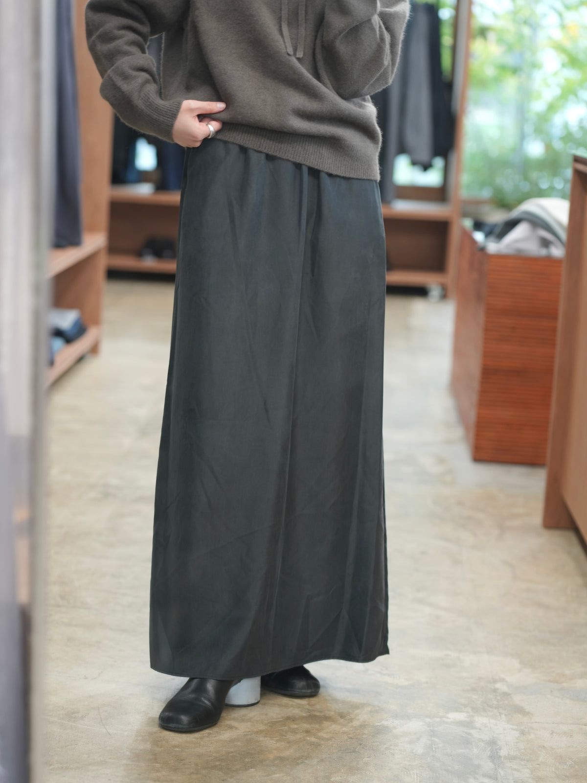 CUPRO BANDING SKIRT