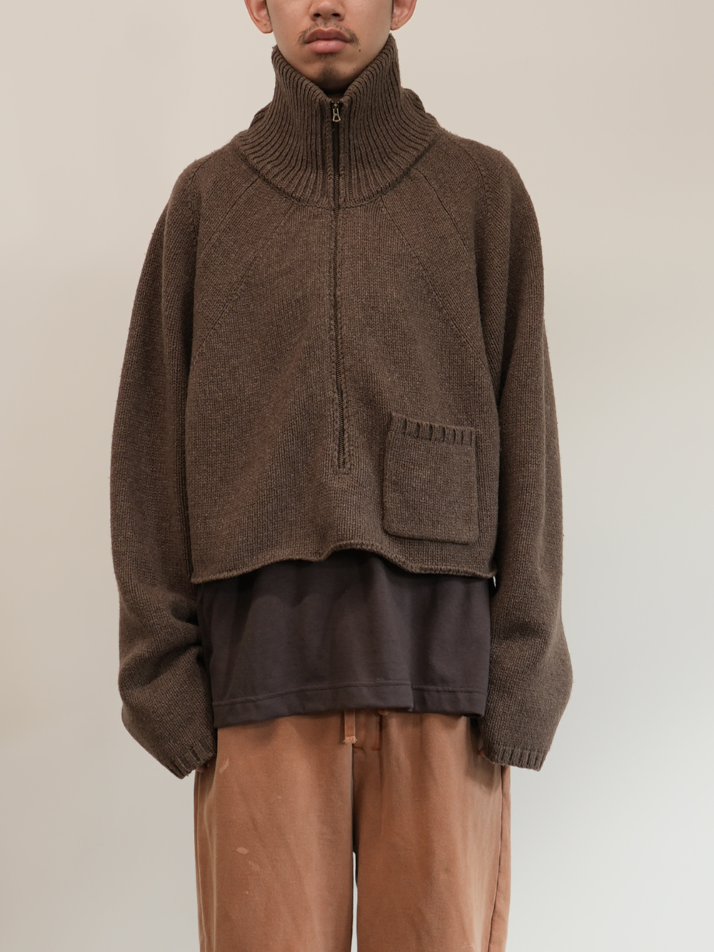 SHORT LENGTH HALFZIP KNIT(BROWN)