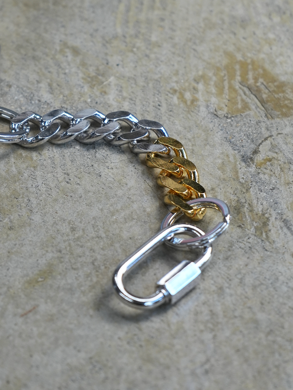 Signature Double Karabina Keychain Combination