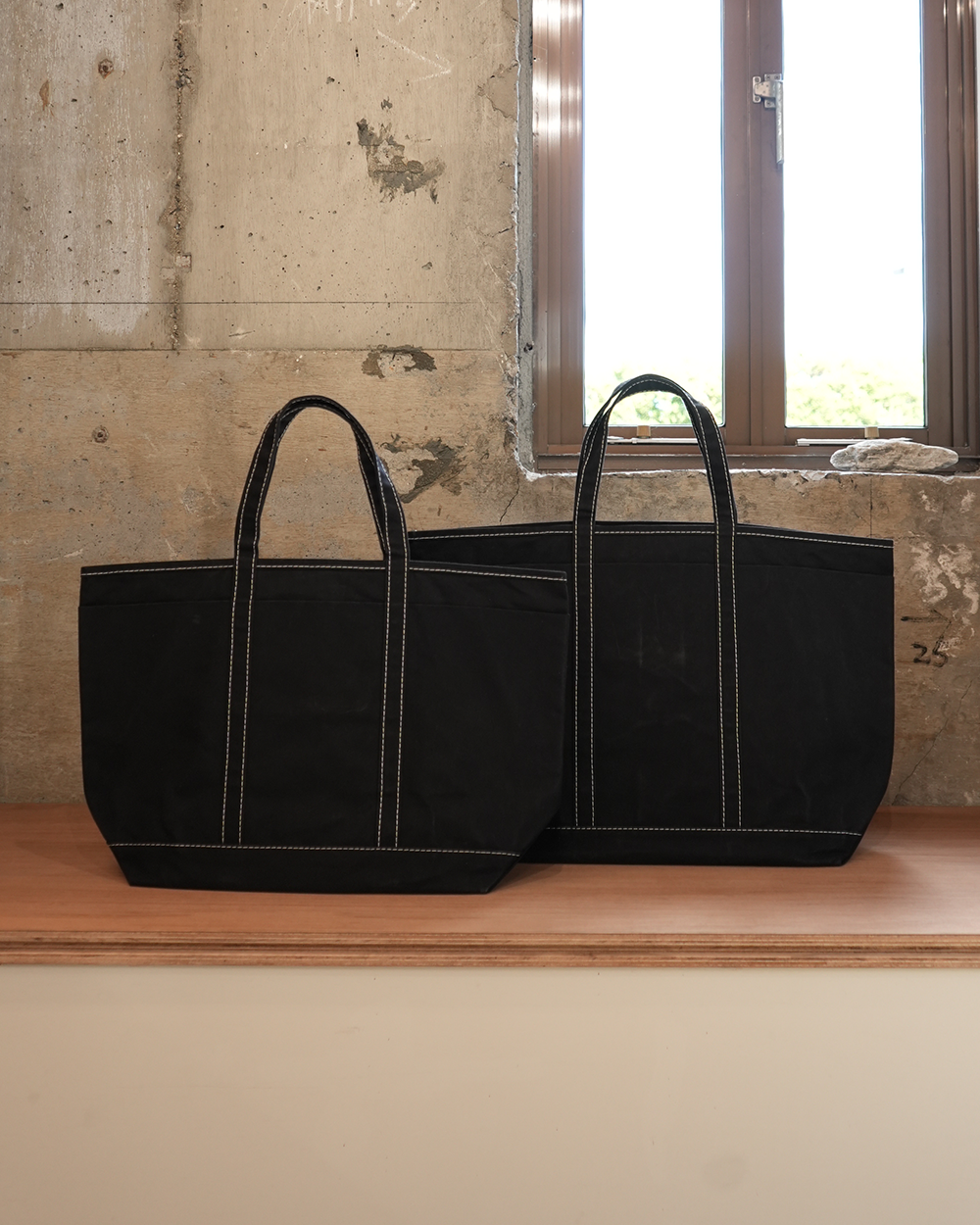 【予約注文】Base Field Tote (Black×Black)
