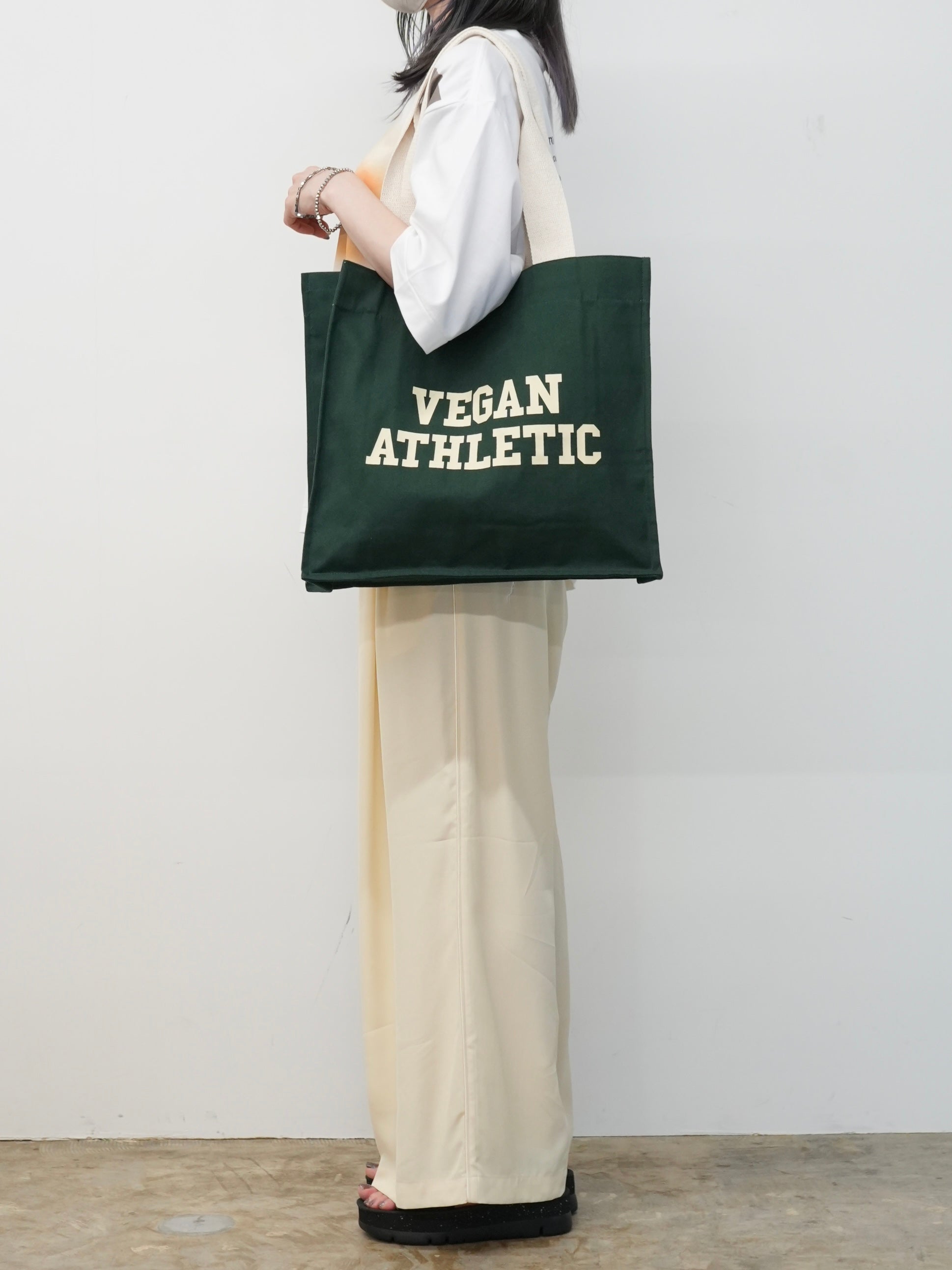 VEGAN ATHLETIC BAG