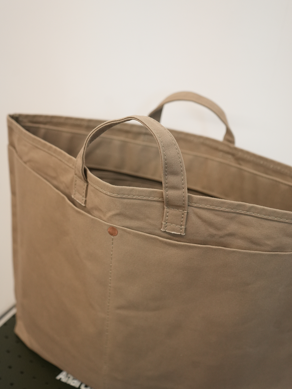 【予約注文】Base Tote(Coyote)
