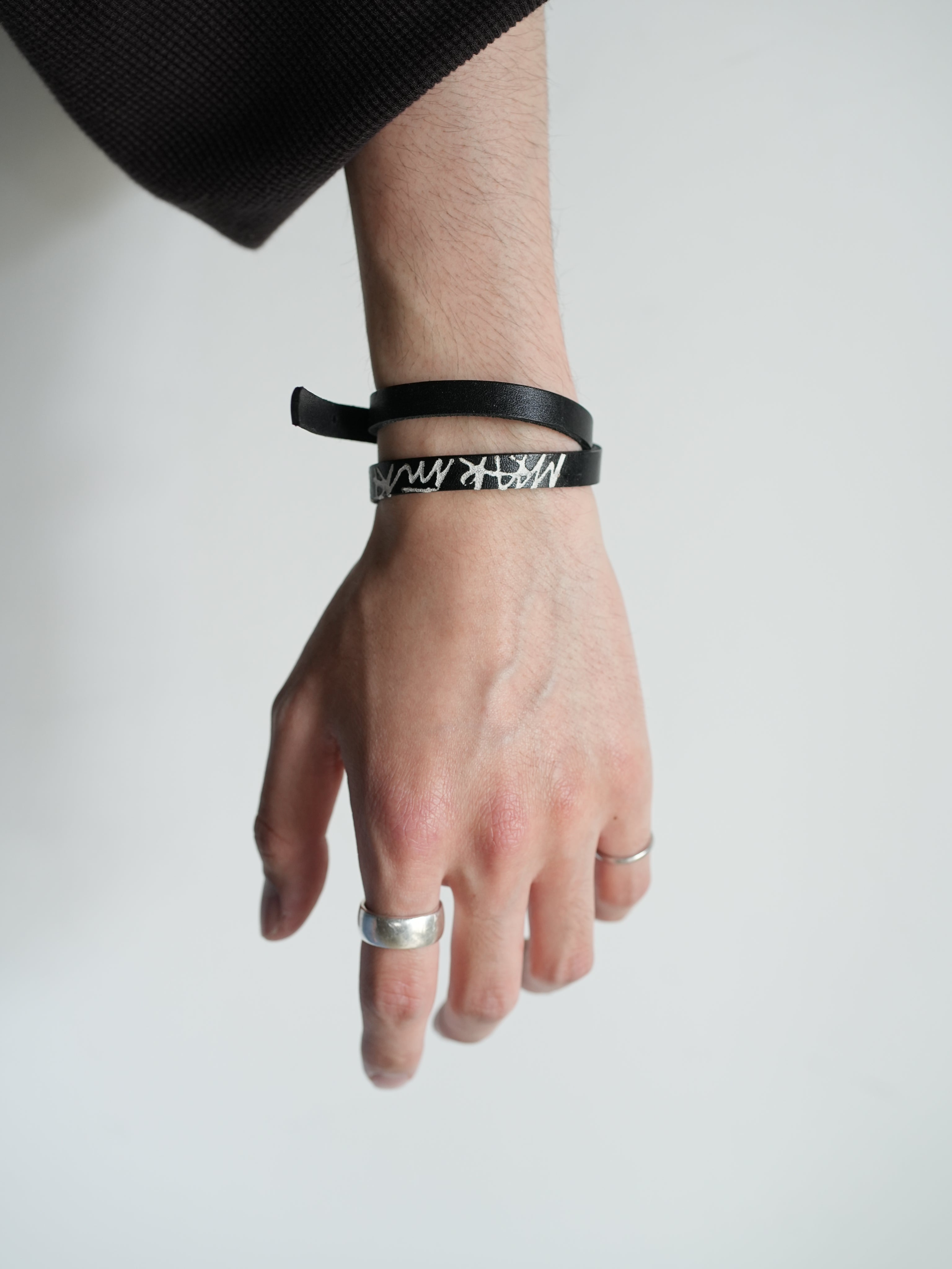 BRACE 15(black) / 26SS