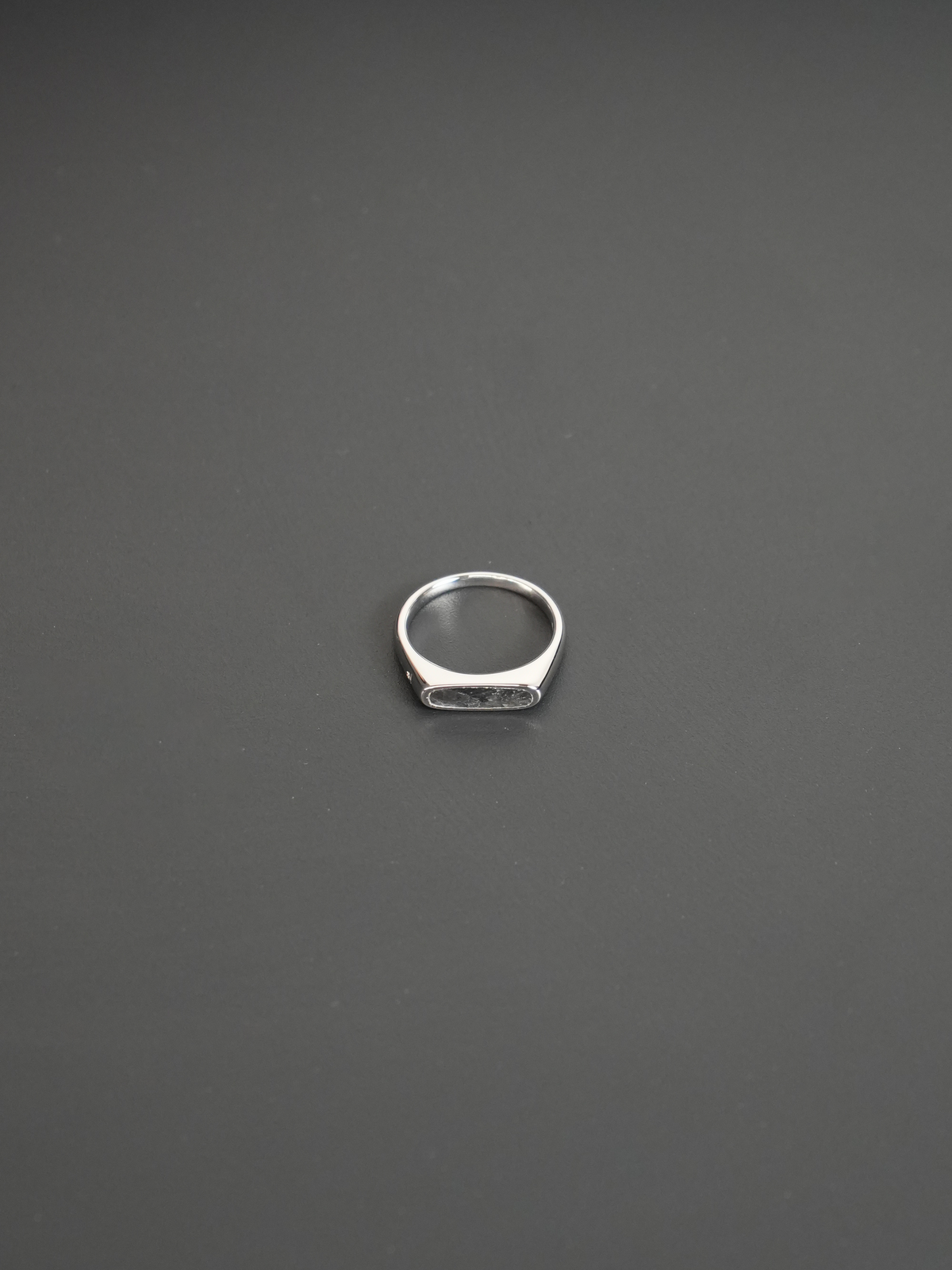 Mario Ring Larvikite