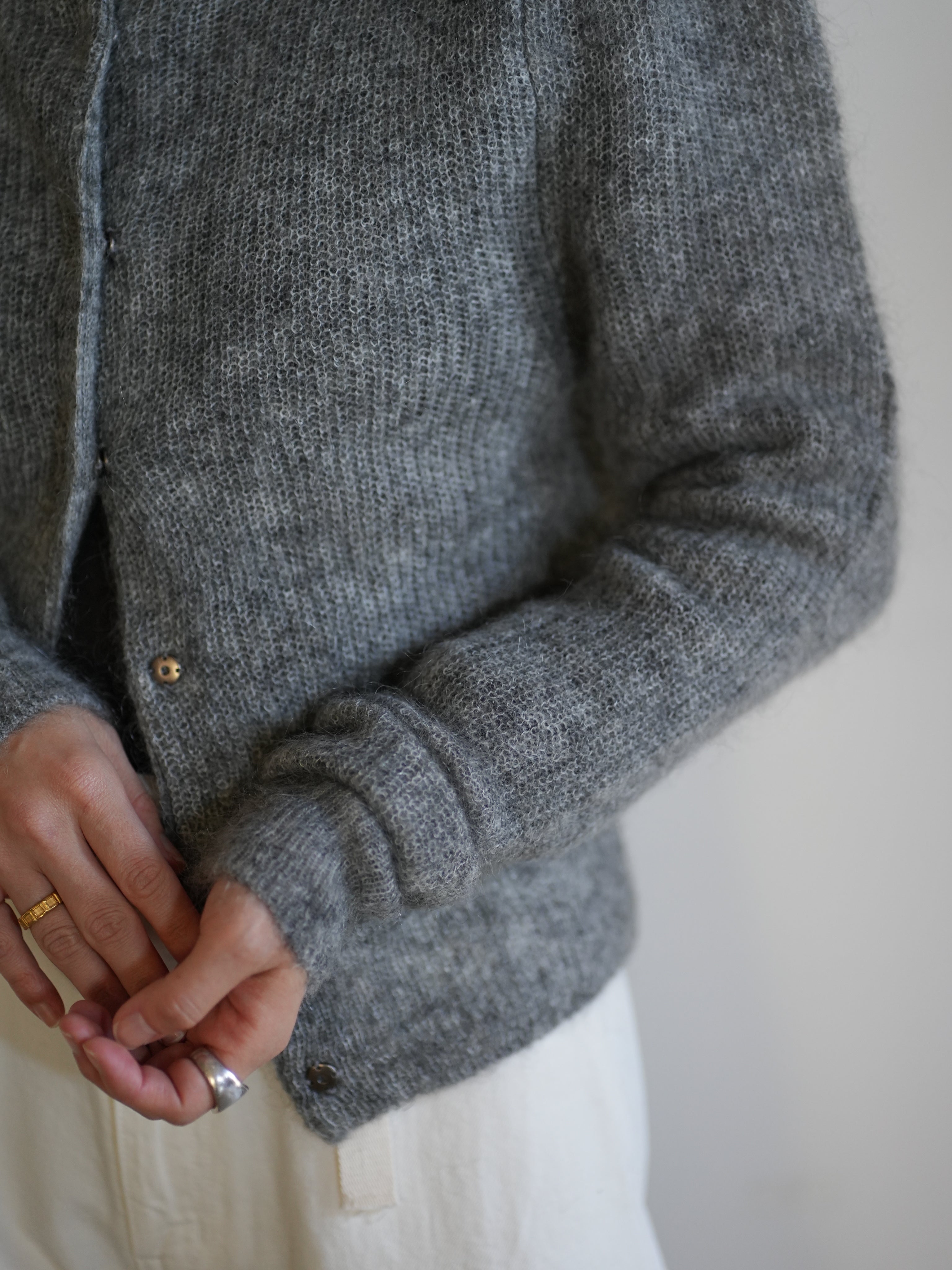 ROUND NECK SHEER CARDIGAN