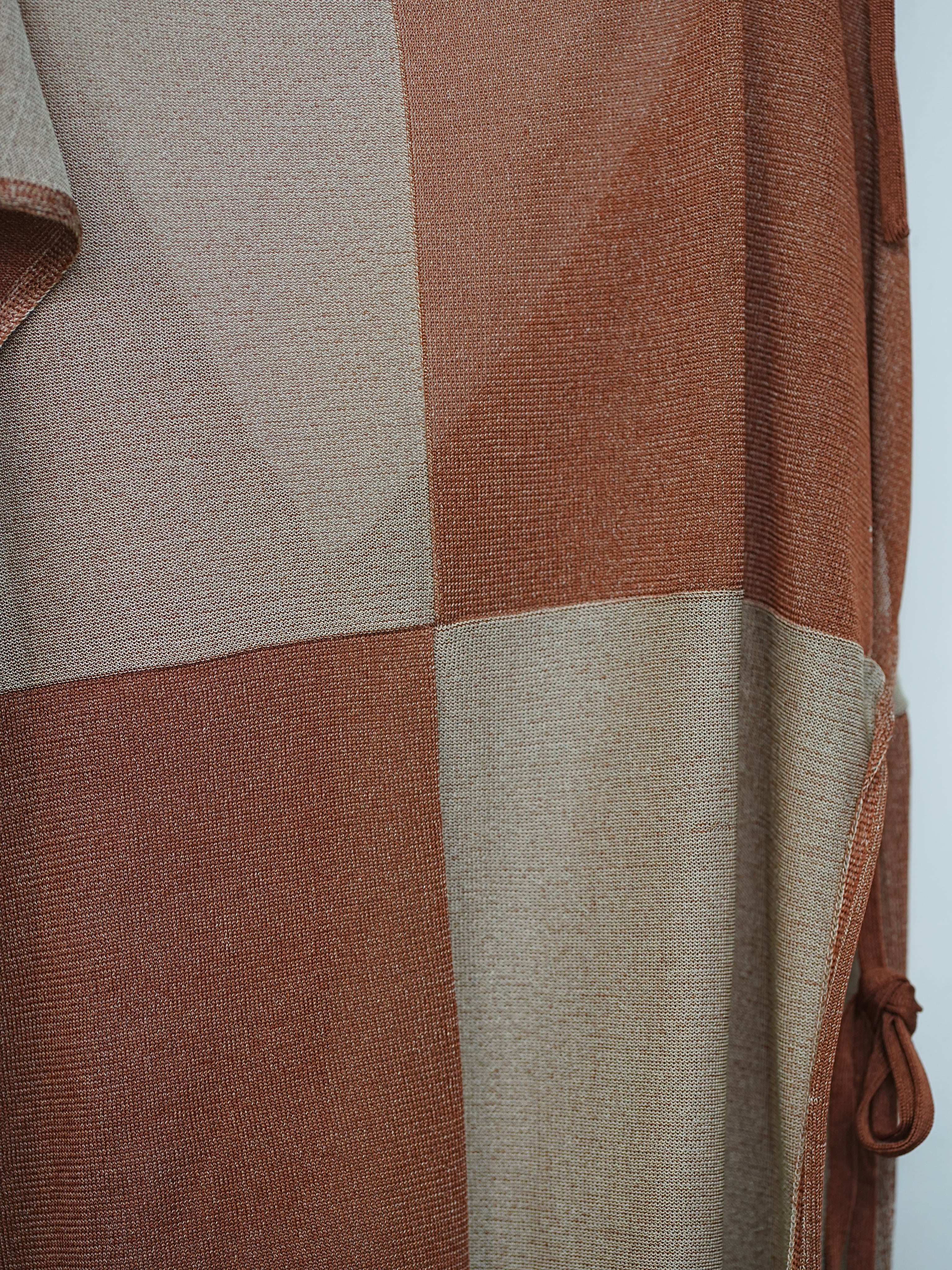 BLOCK CHECK KNITTED TOPS