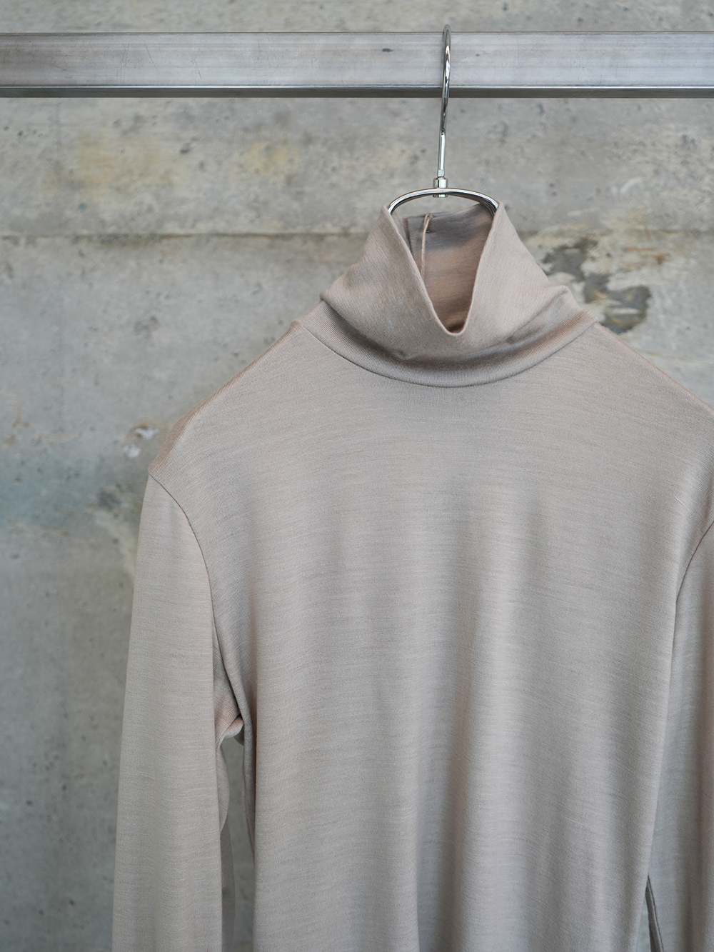 Wool Back Button High Neck Tops(Light Gray)