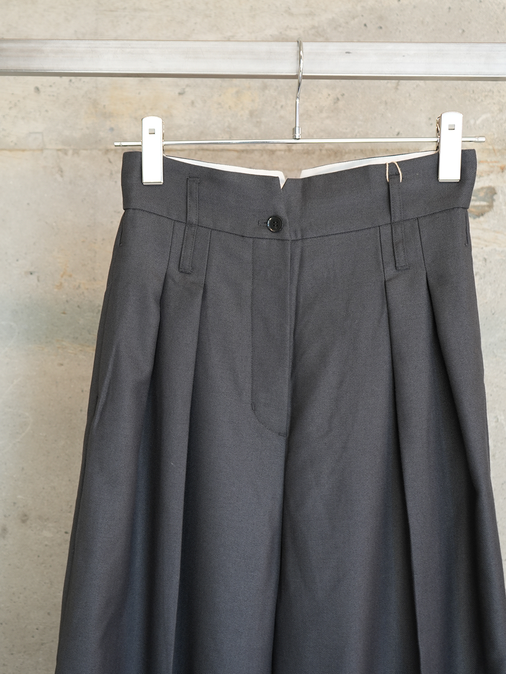 Marvelt 2tuck Slacks(Charcoal)