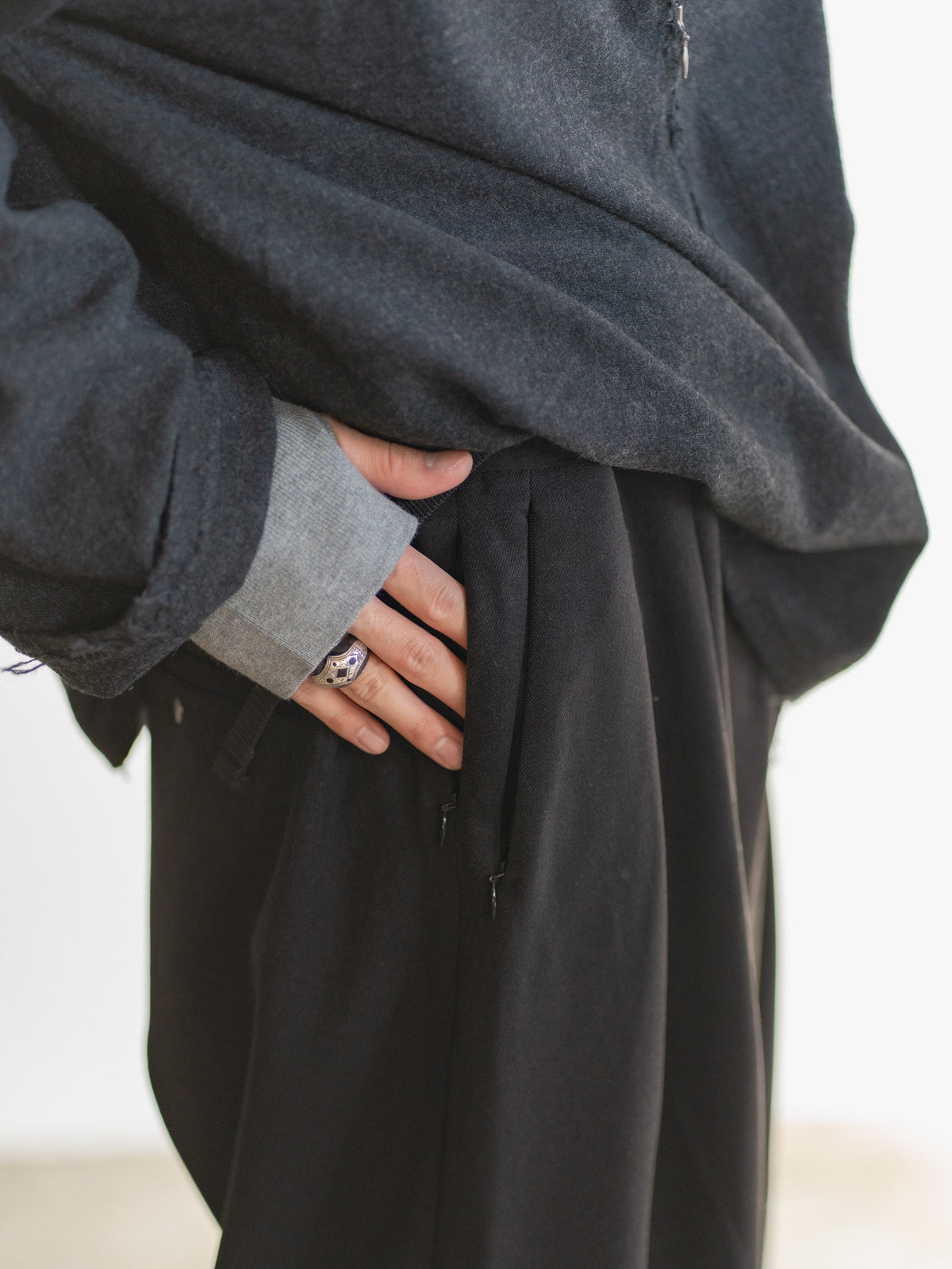 ADJUSTER PANTS