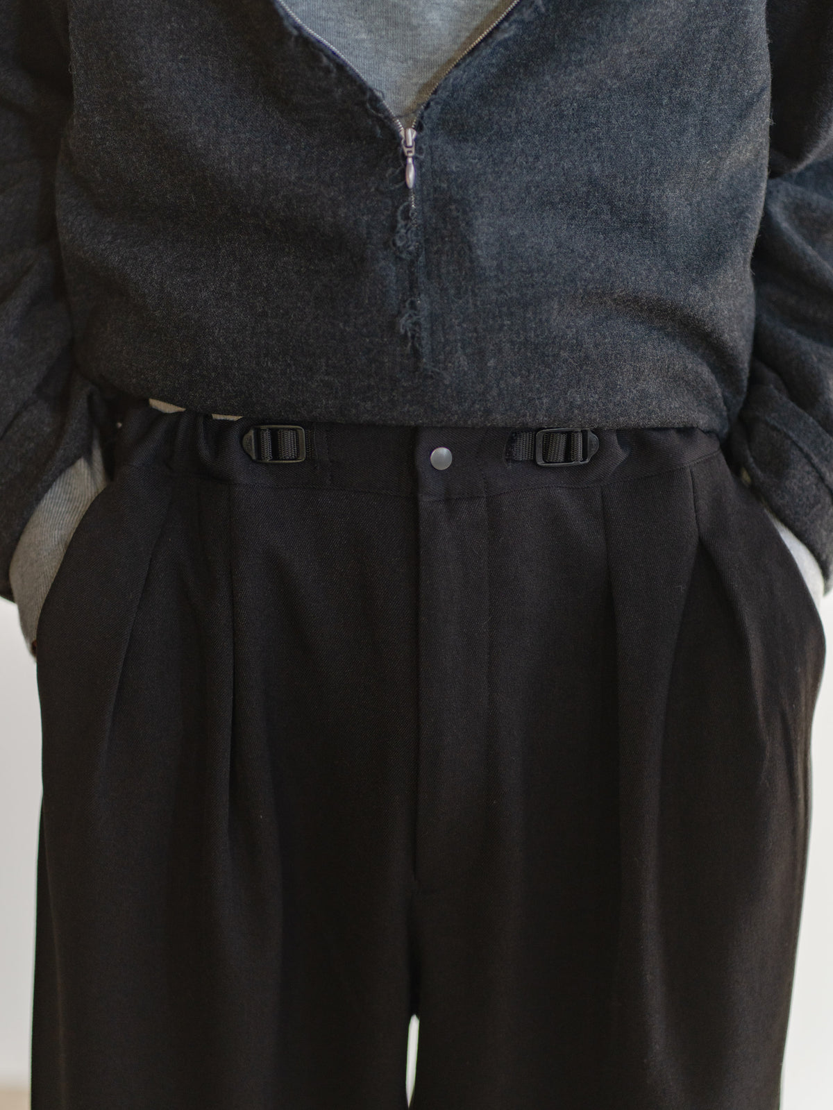 ADJUSTER PANTS