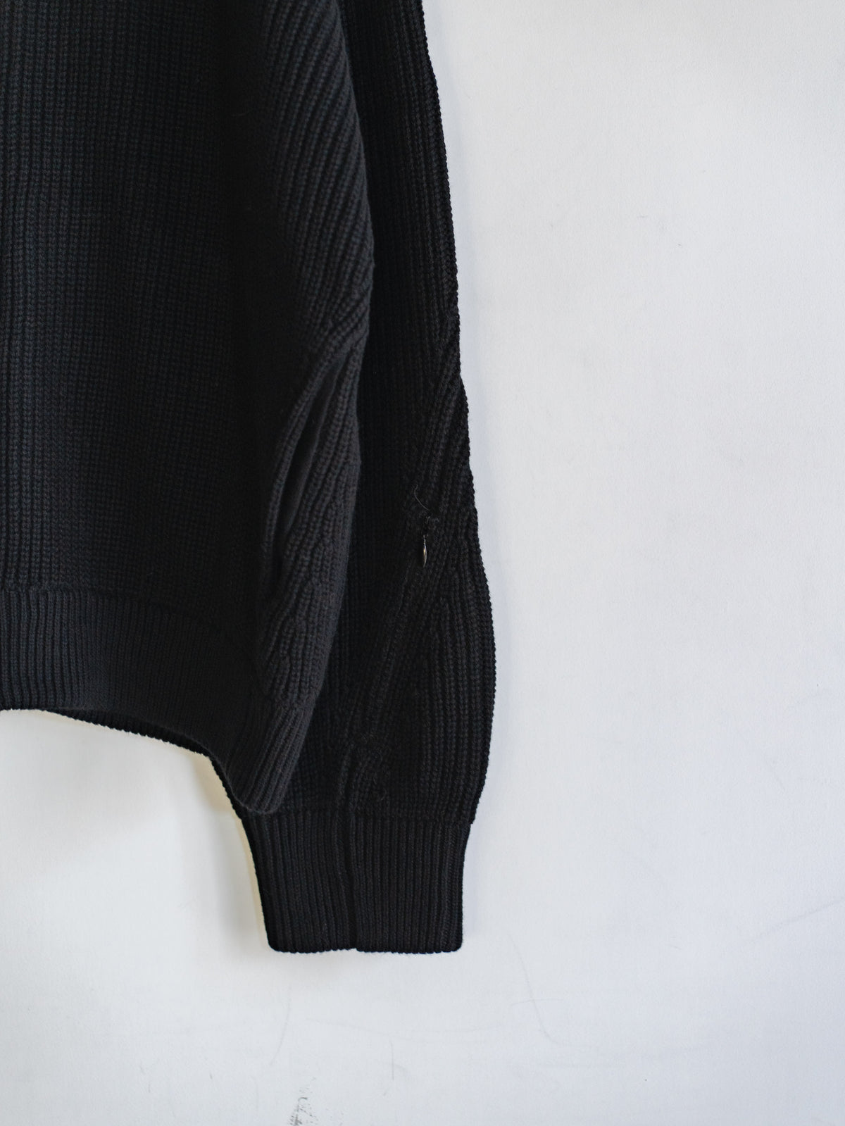 KNIT BLOUSON