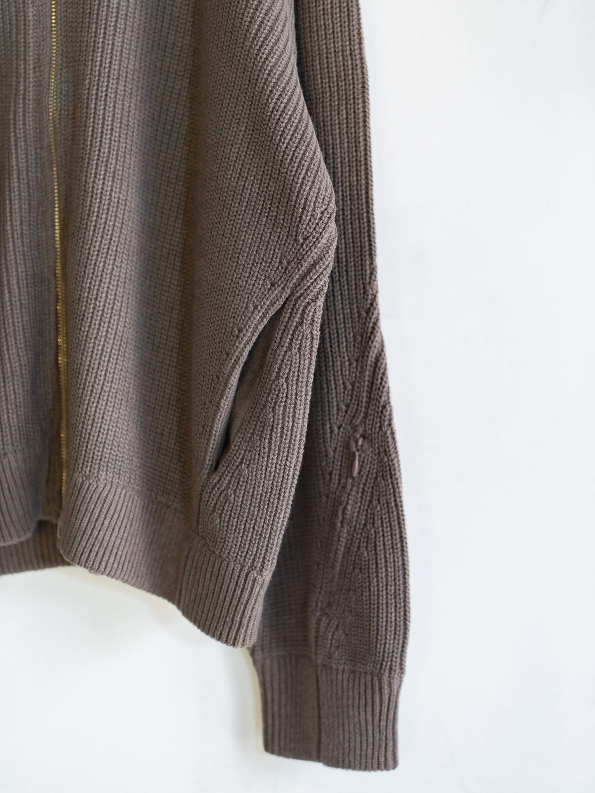KNIT BLOUSON