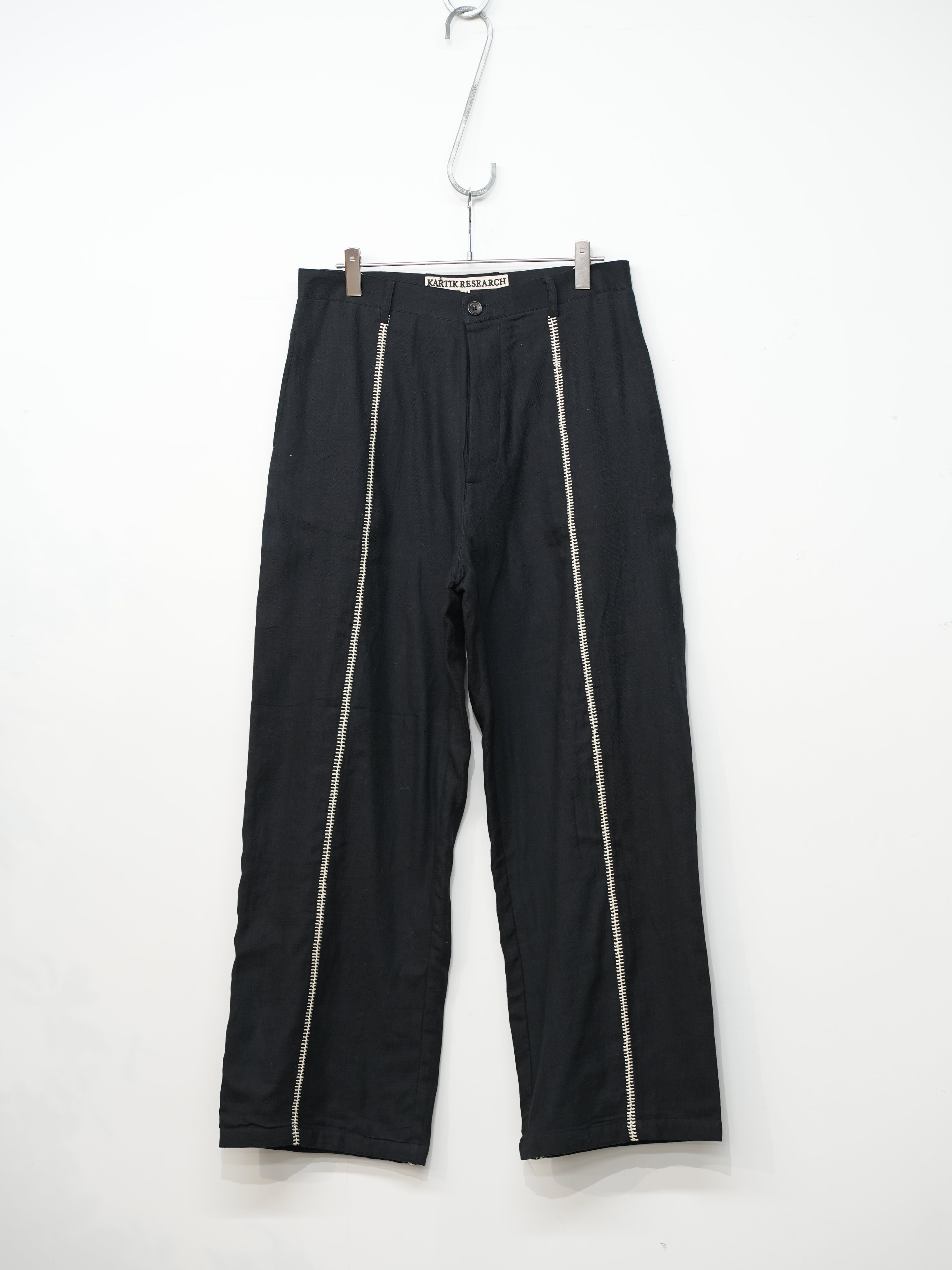 Rabari Sultan Pant(Black/Ecru)