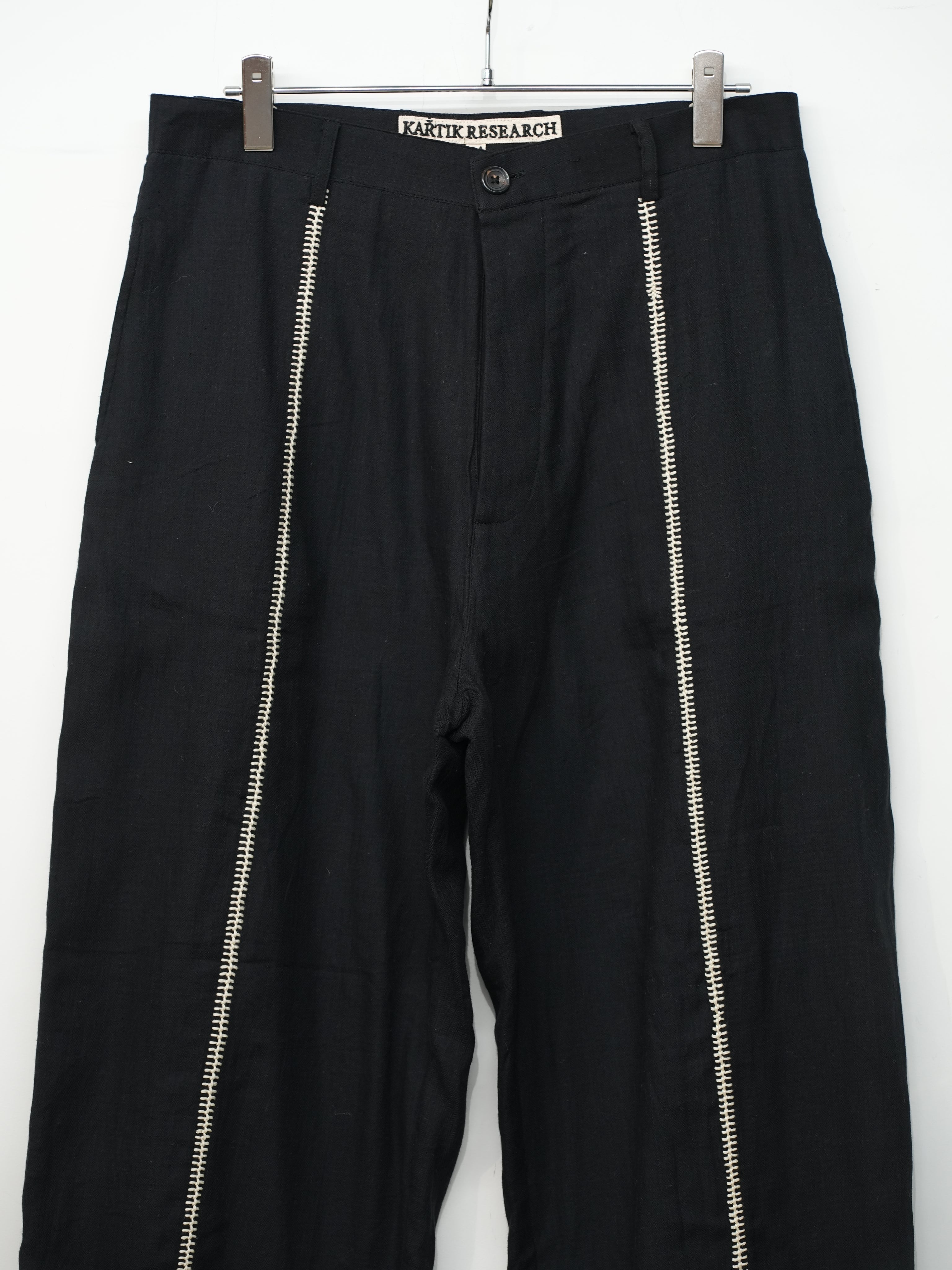 Rabari Sultan Pant(Black/Ecru)