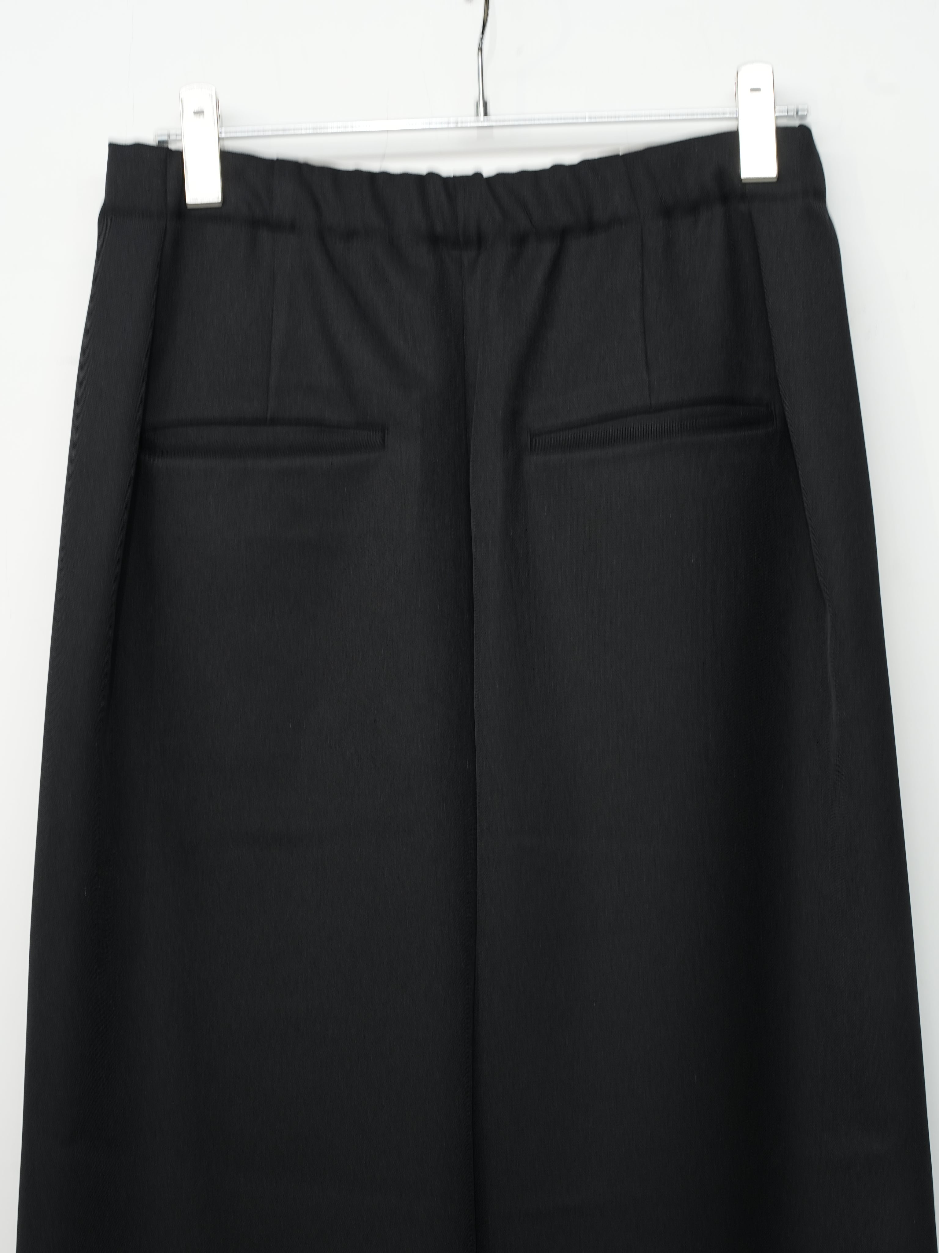 DRAPE TUCK PANTS