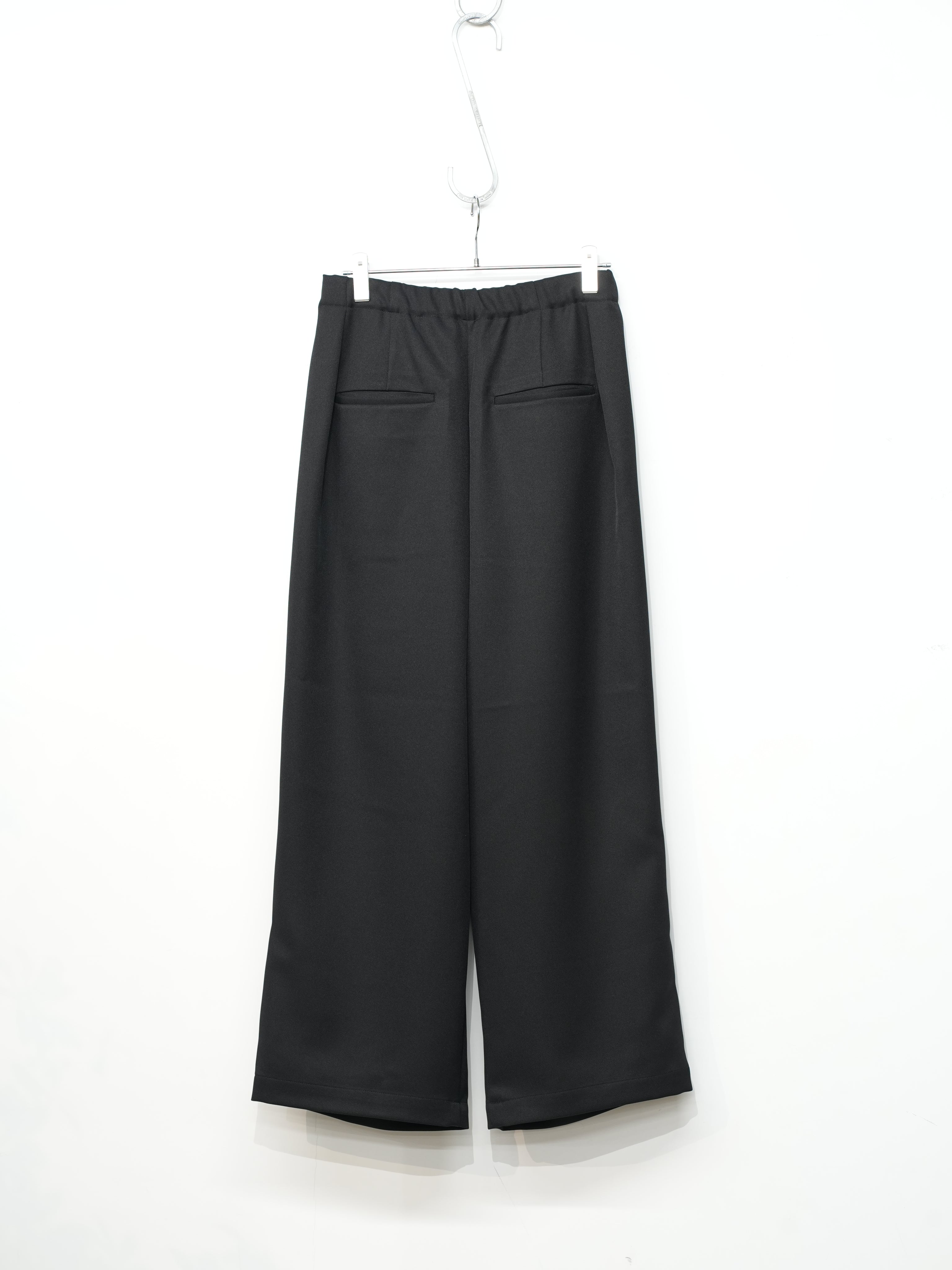 DRAPE TUCK PANTS