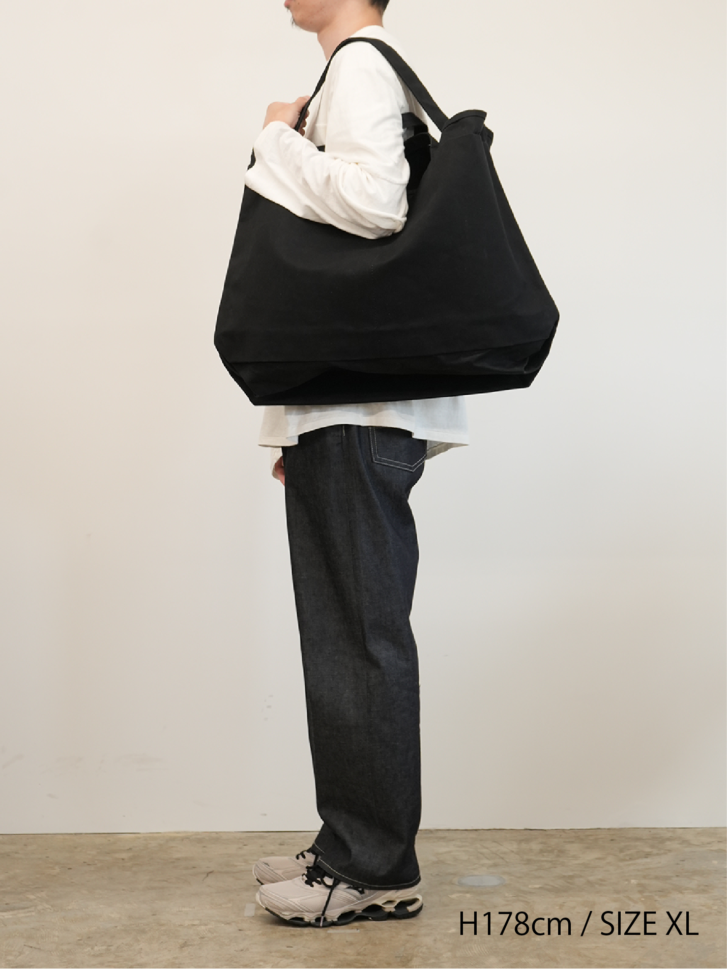 【予約注文】Base Tote(Black)