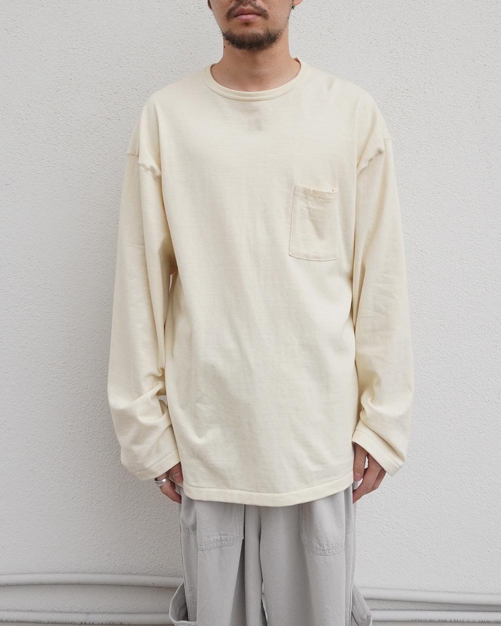 C/R CREW NECK LS T-SHIRT(CREAM)