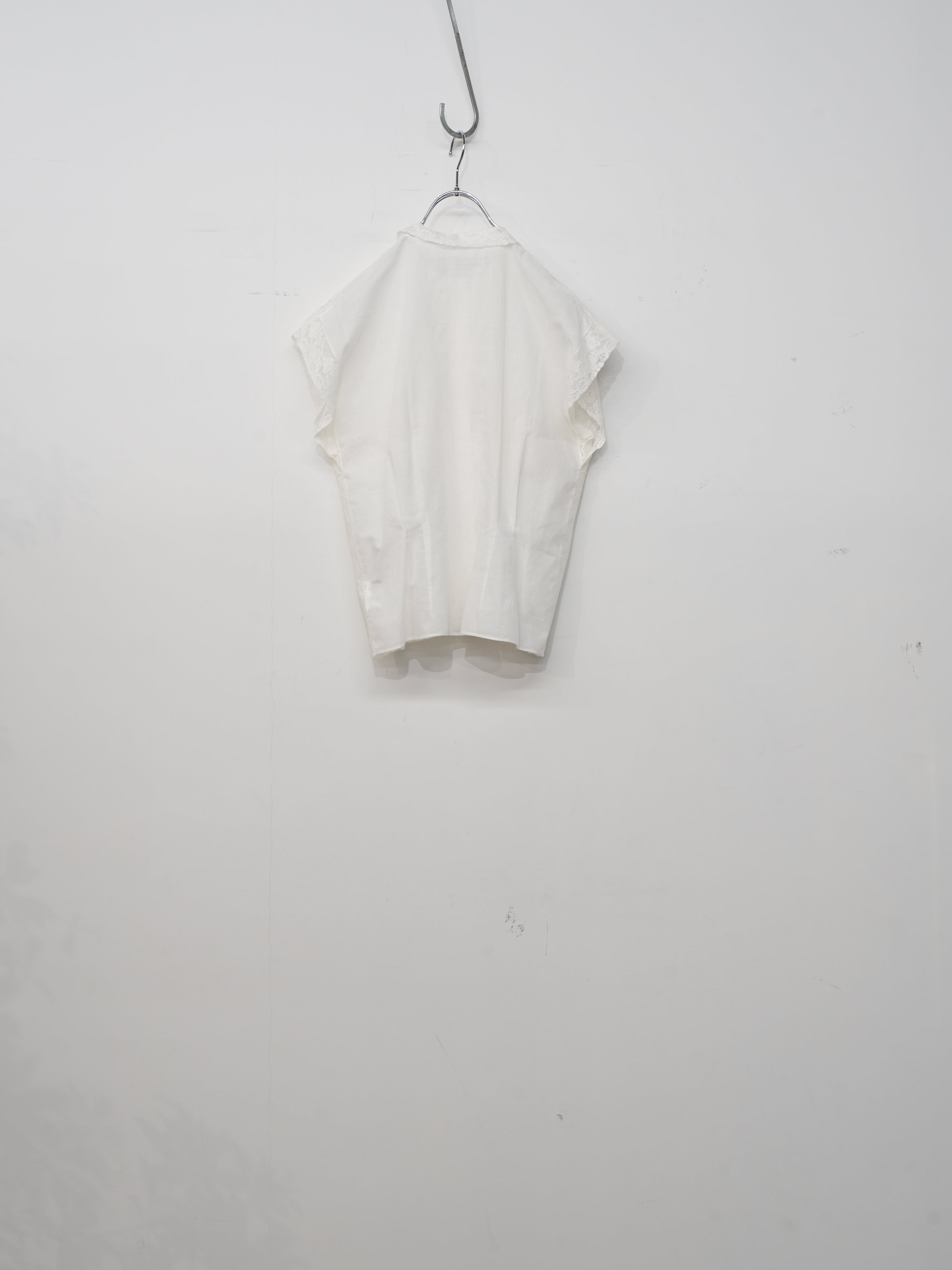 Khadi sleeveless shirt