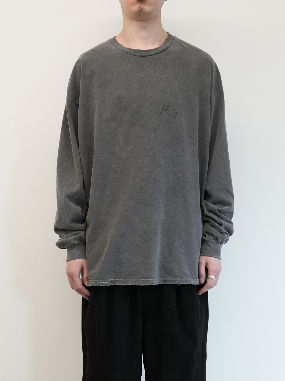 EMBROIDERY DYED LS T-SHIRT(BLACK)