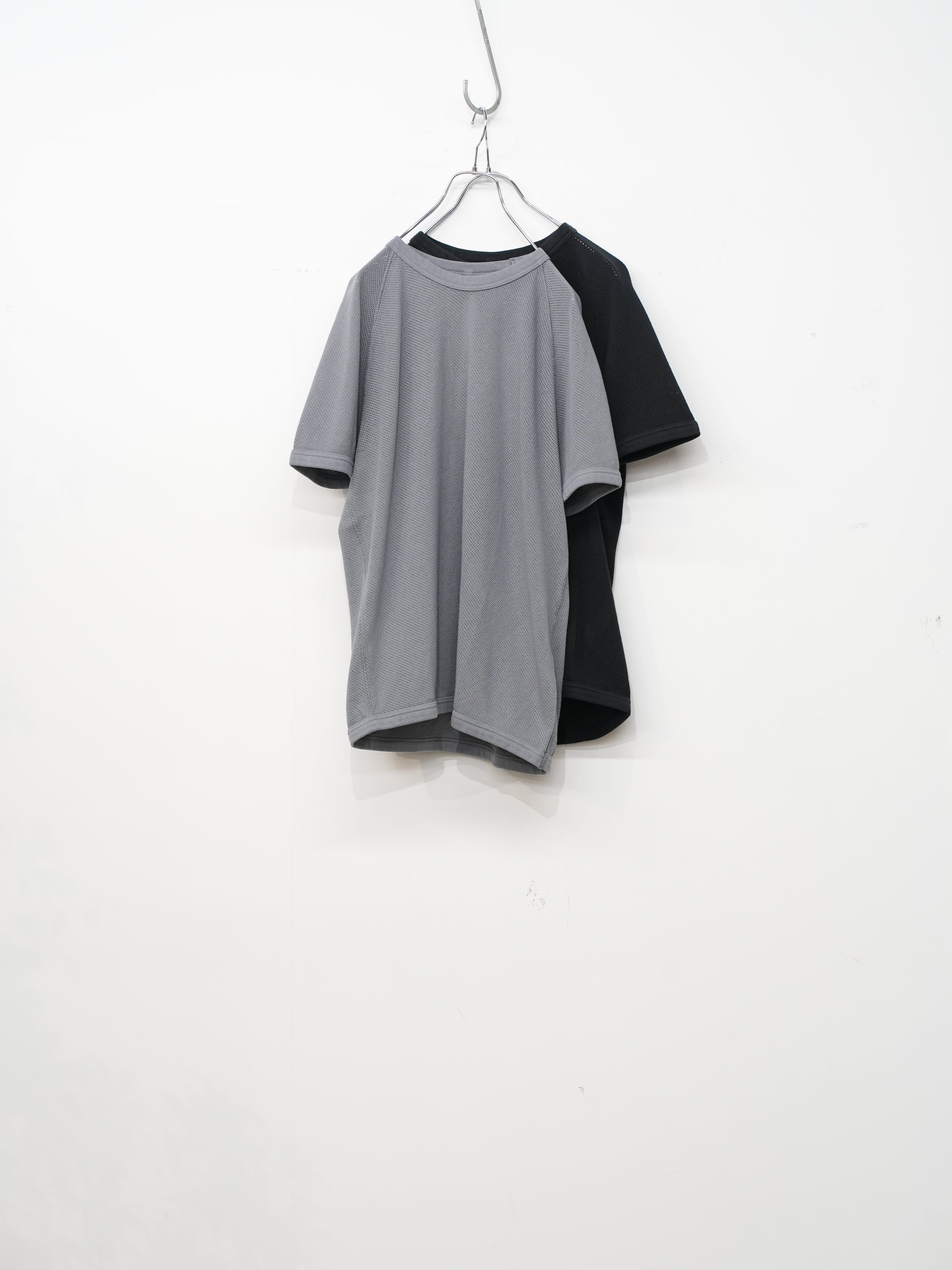 MESH RAGLAN TEE