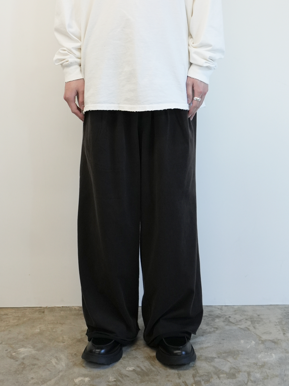 FADED DRAPE WIDE EASY CUT SLACKS