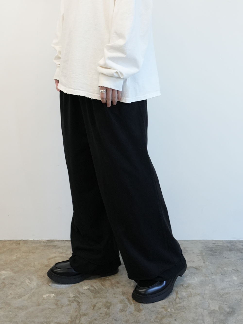 DRAPE WIDE EASY CUT SLACKS