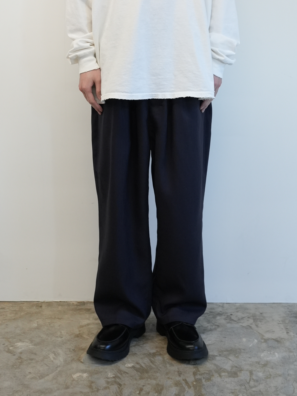 TA/W TUCK EASY SLACKS(NAVY)