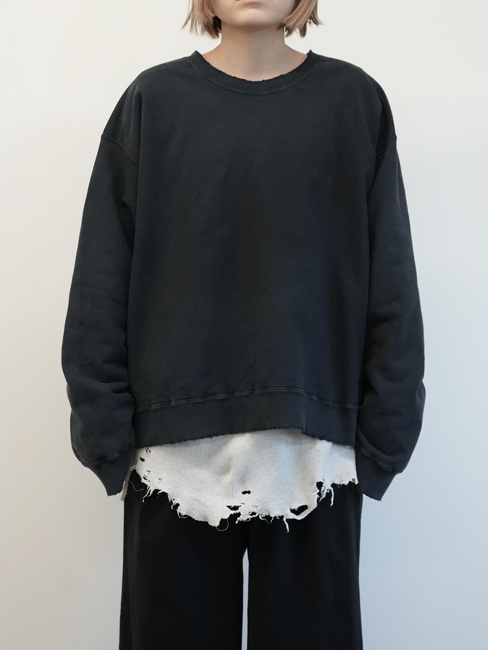 EMBROIDERY SWEAT SHIRT(BLACK)