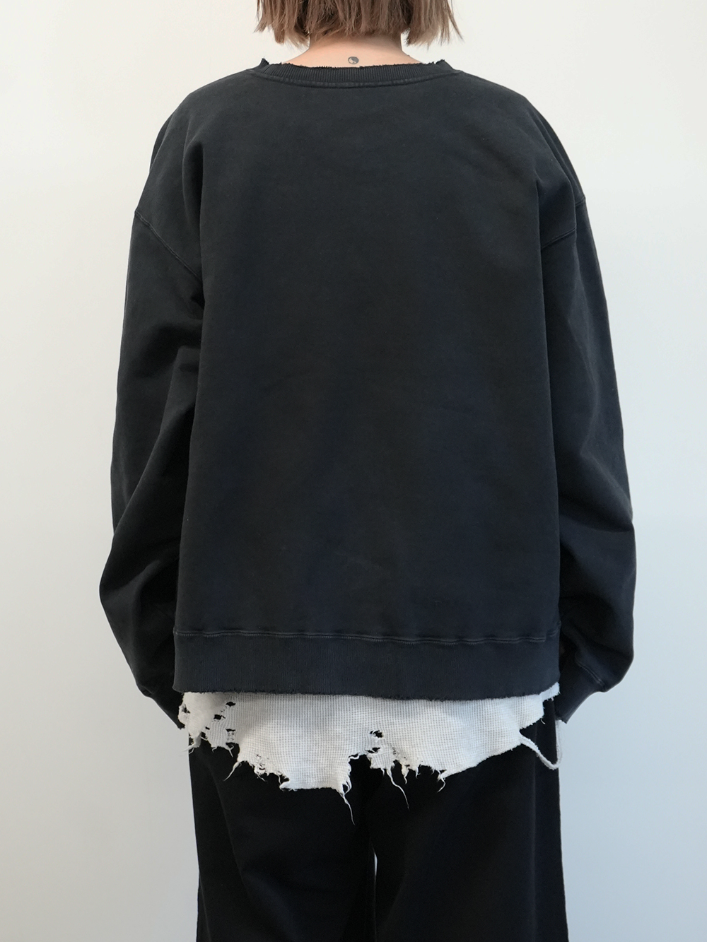 EMBROIDERY SWEAT SHIRT(BLACK)