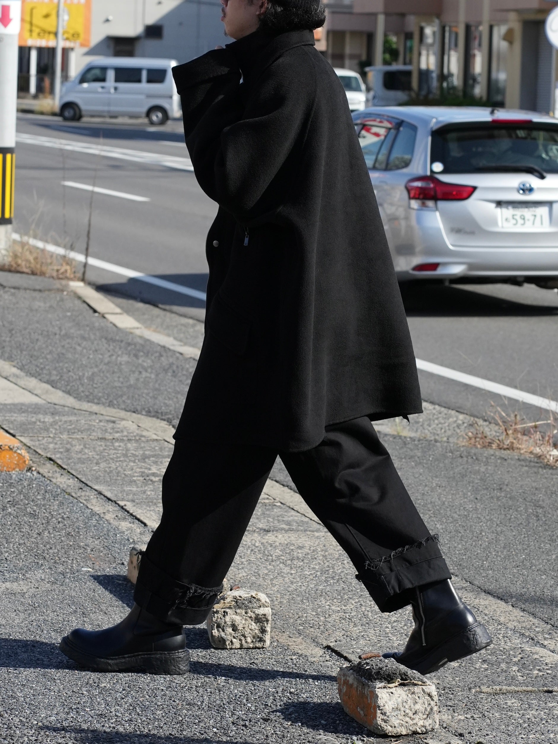 r/w off coat