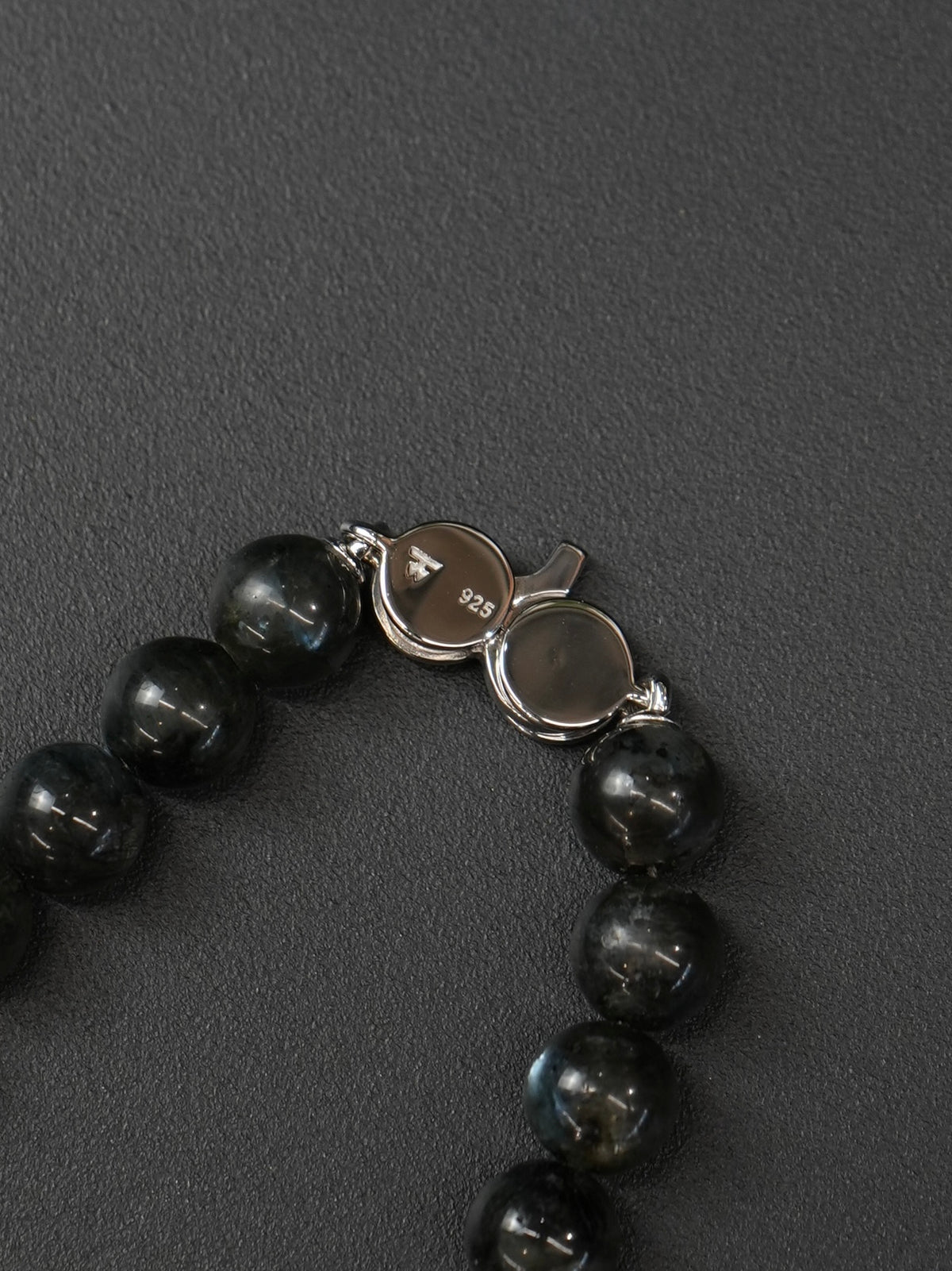Cove Necklace