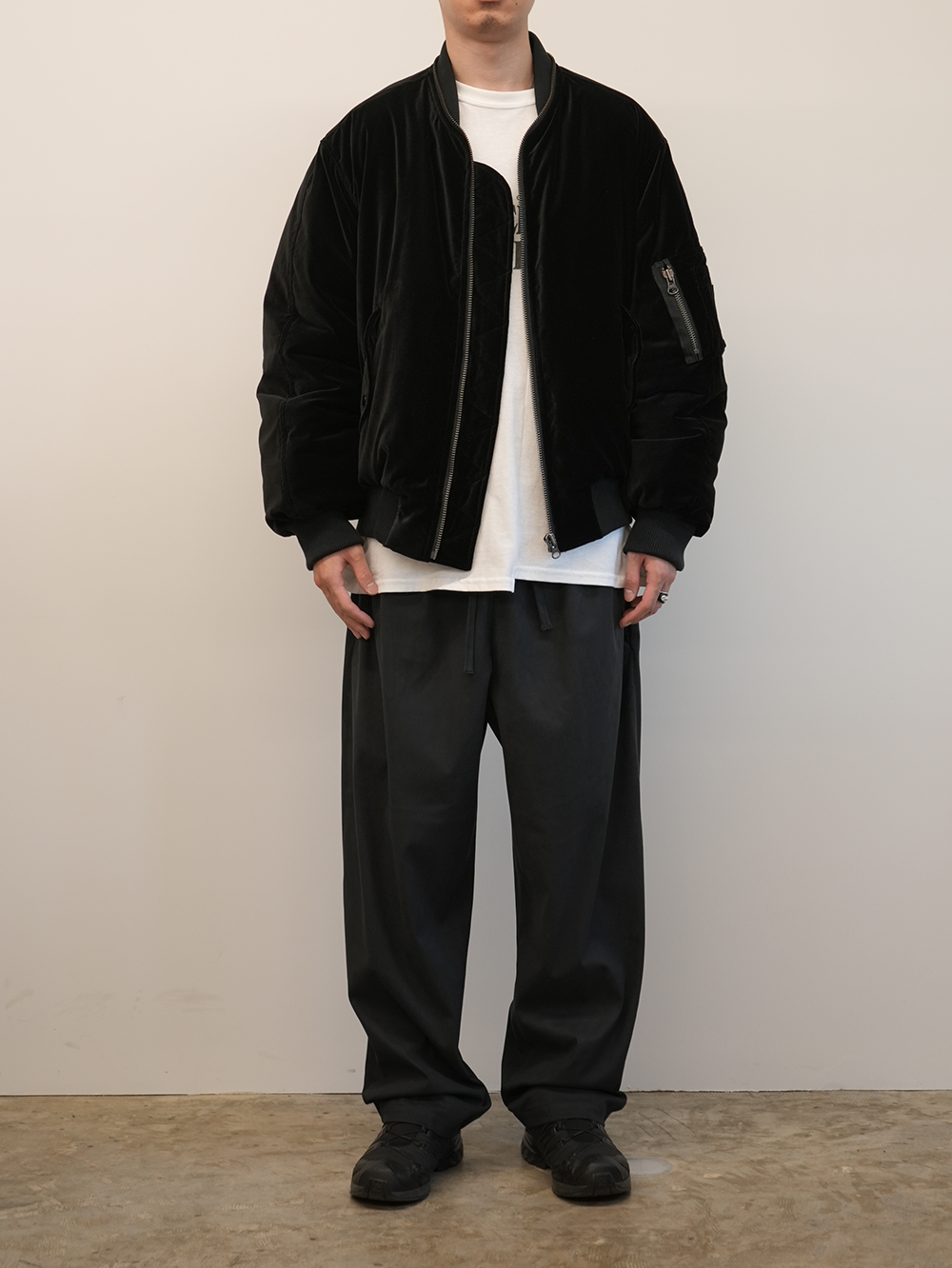 MA-1 RISING ZIP JACKET(BLACK VELVET)