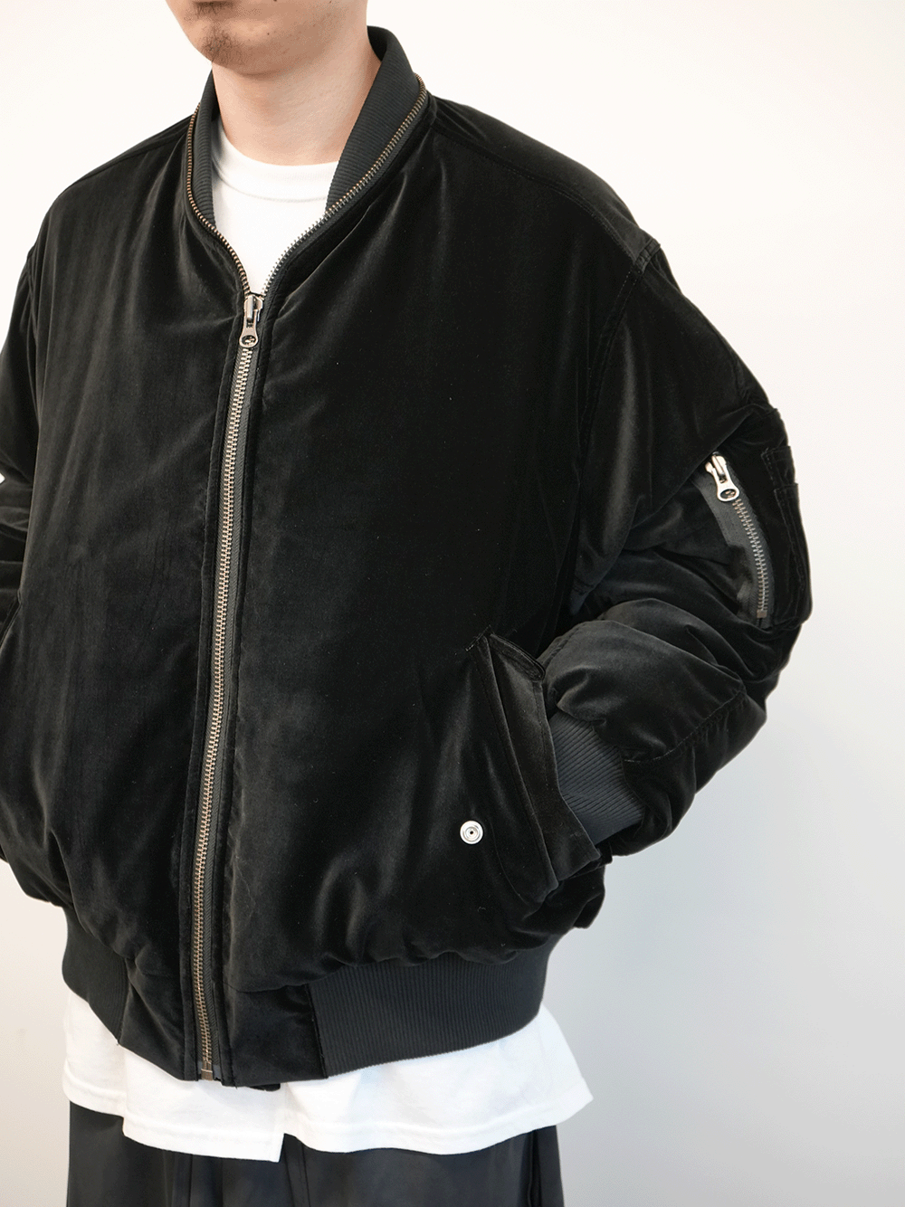 MA-1 RISING ZIP JACKET(BLACK VELVET)