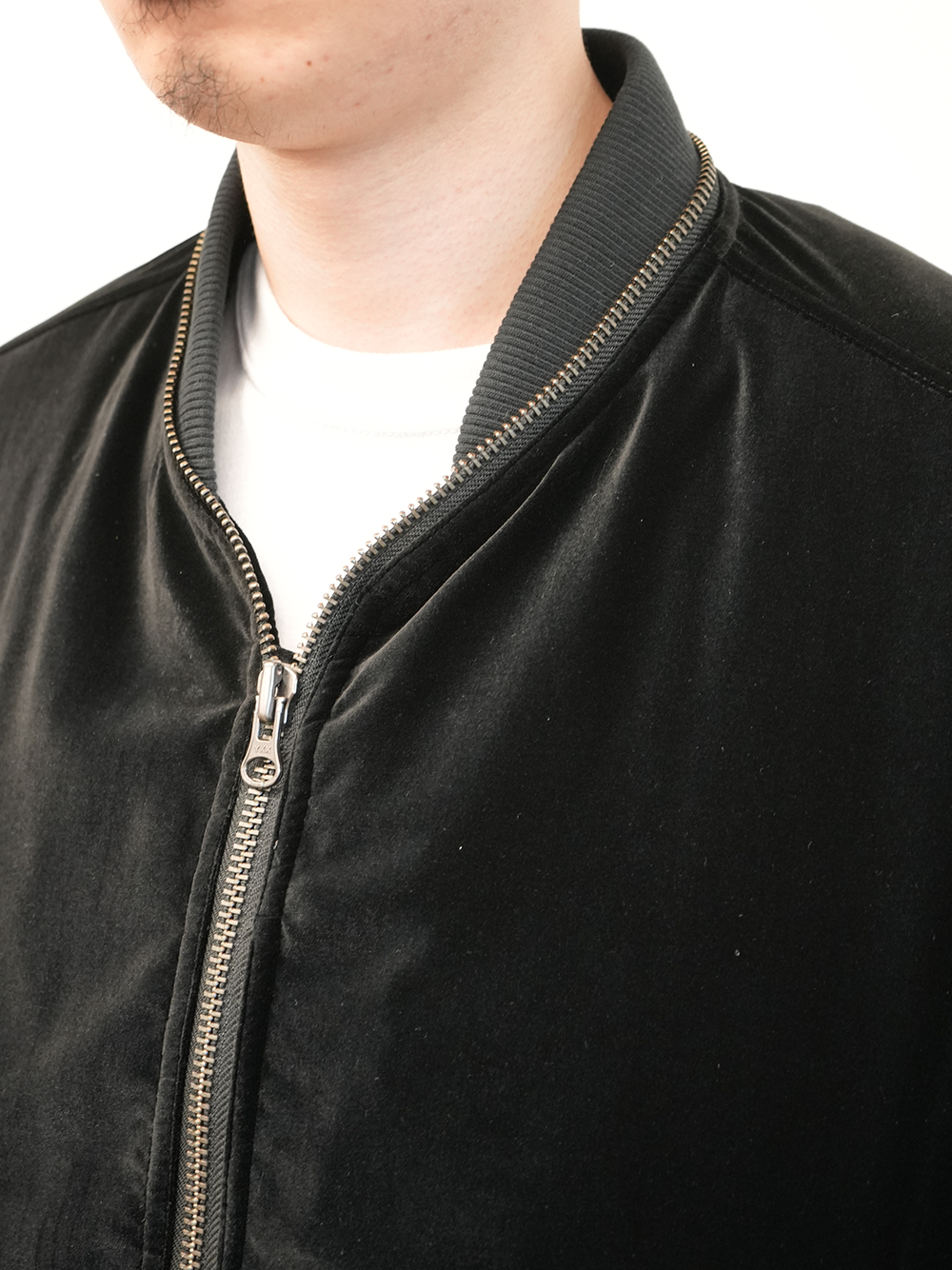 MA-1 RISING ZIP JACKET(BLACK VELVET)