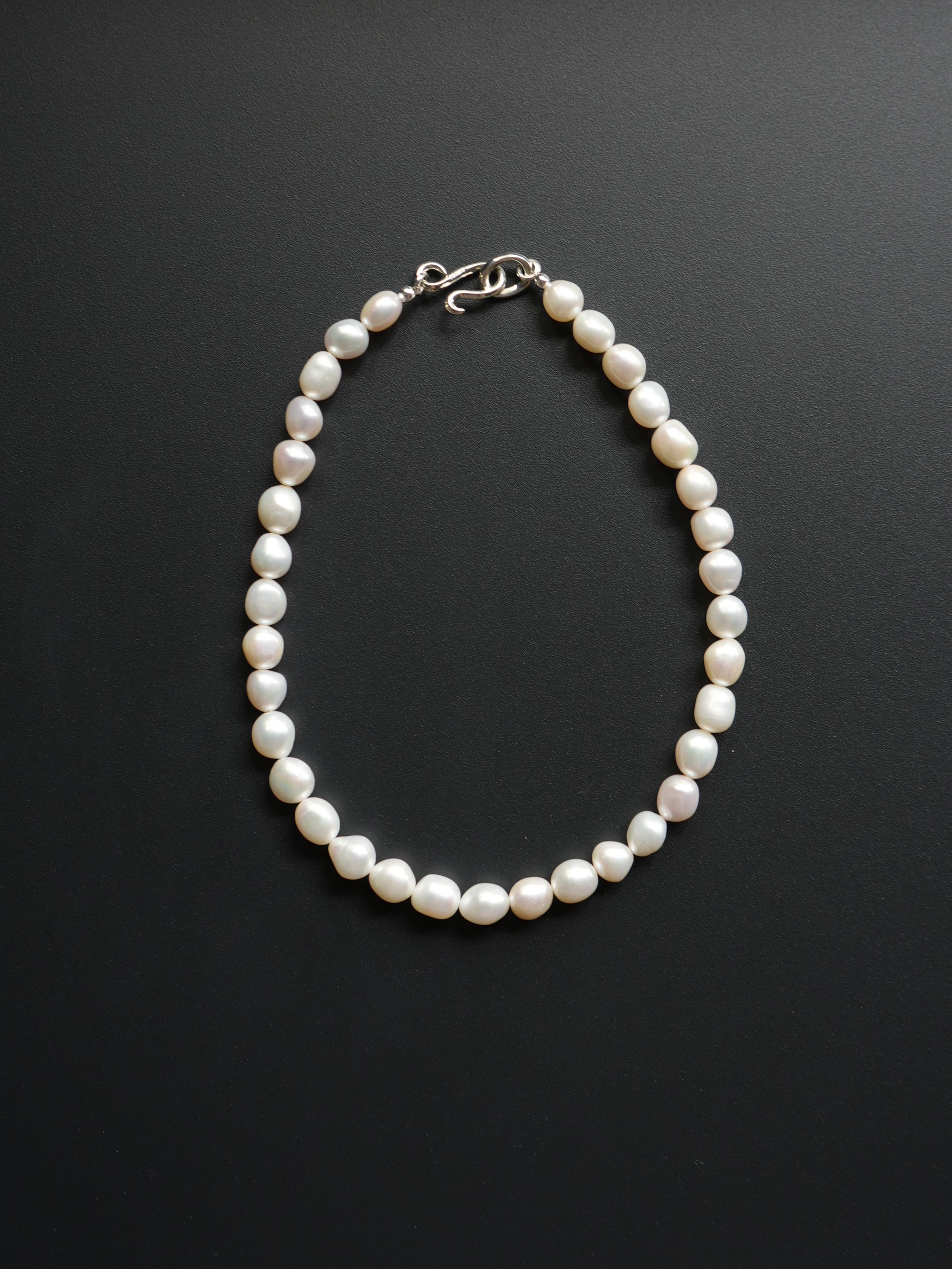 MEDIUM PEARL NECKLACE
