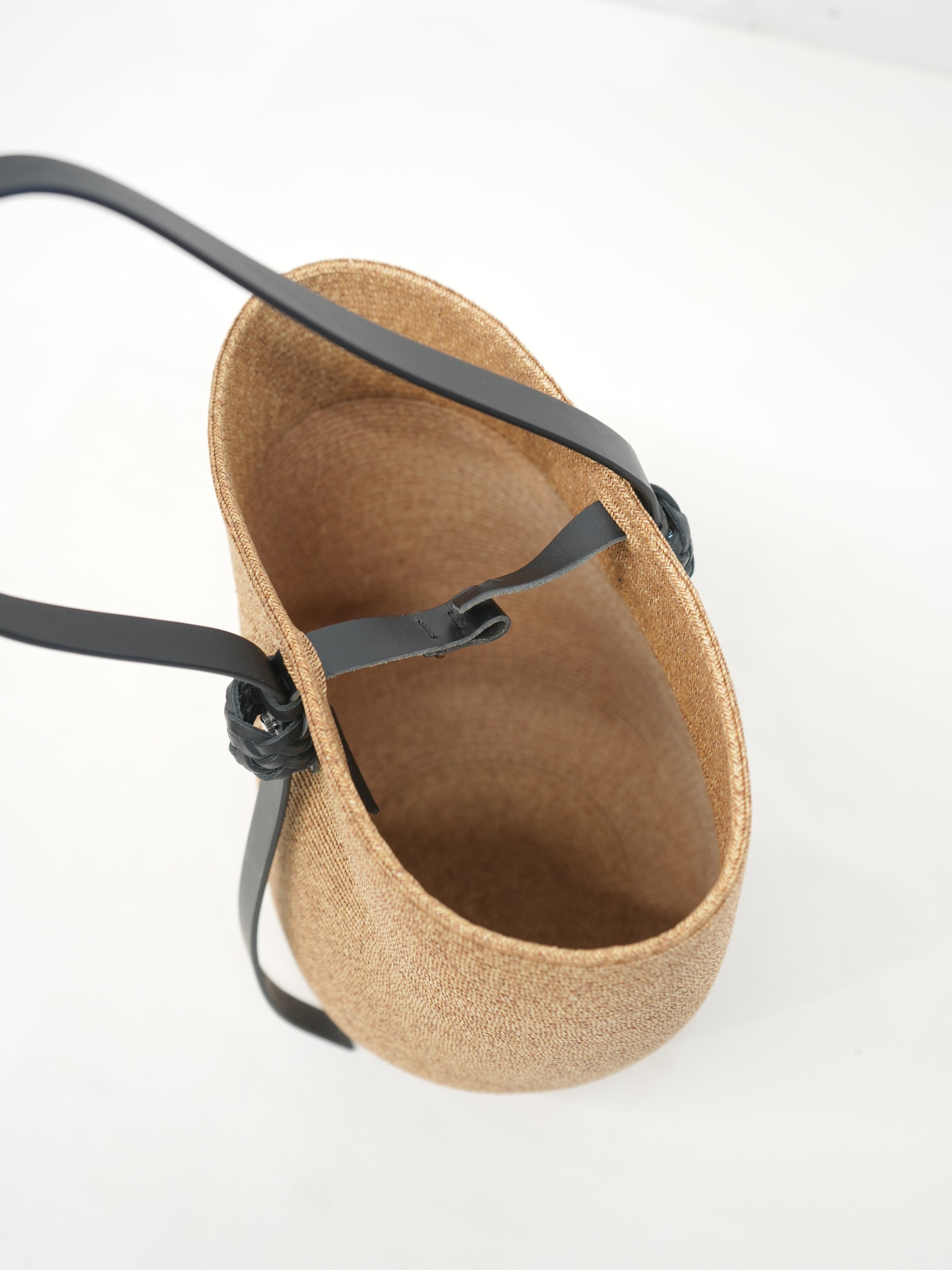 Koreng Bucket Bag