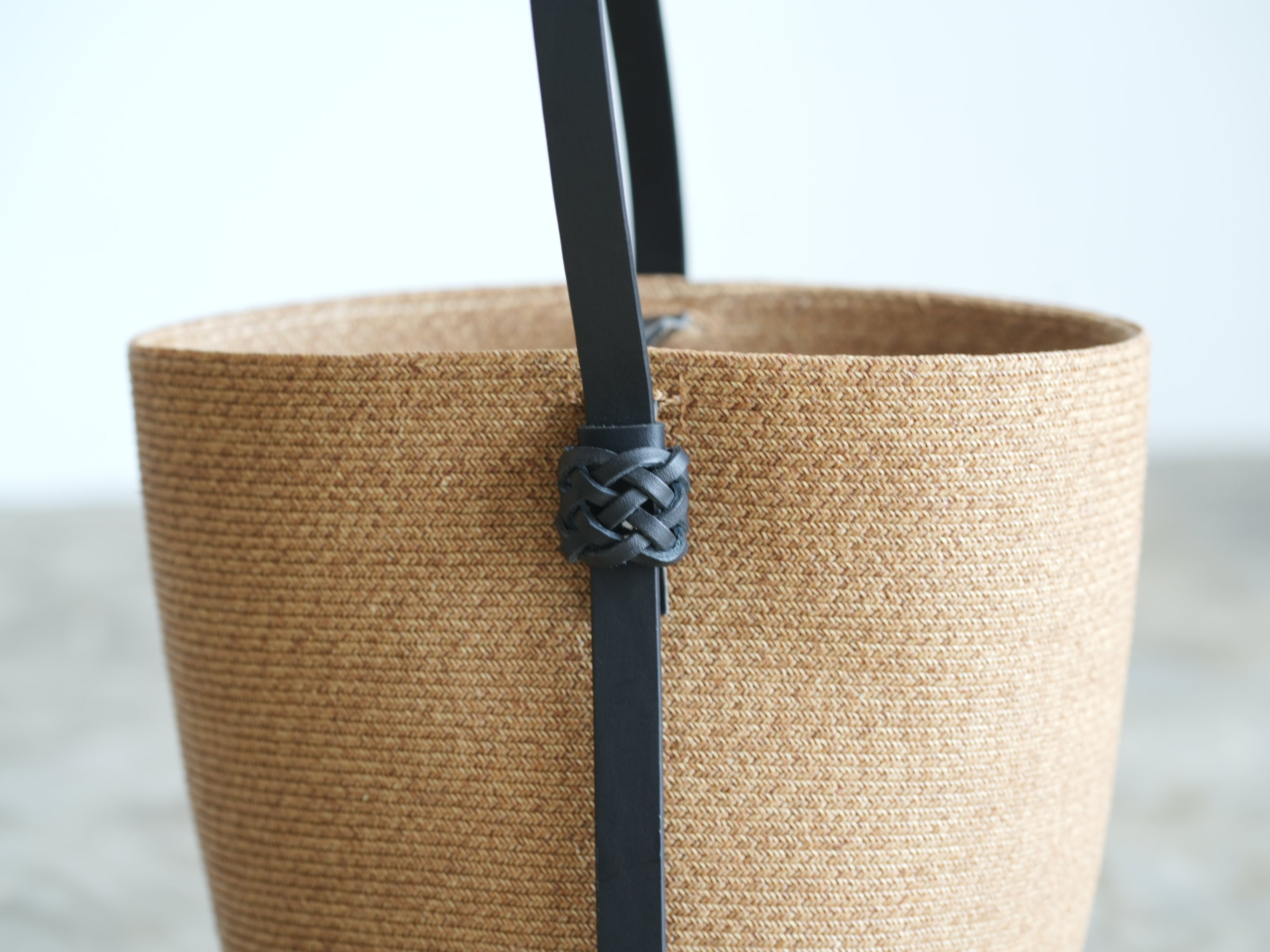 Koreng Bucket Bag