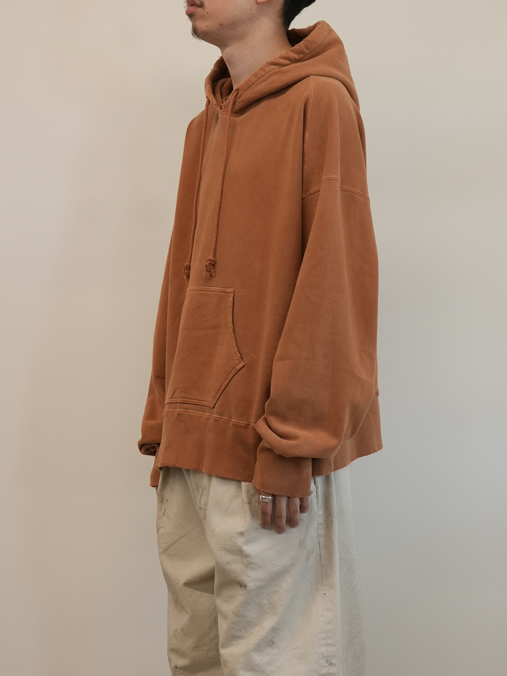 DYED DAMAGE HOODIE(TERRACOTTA)