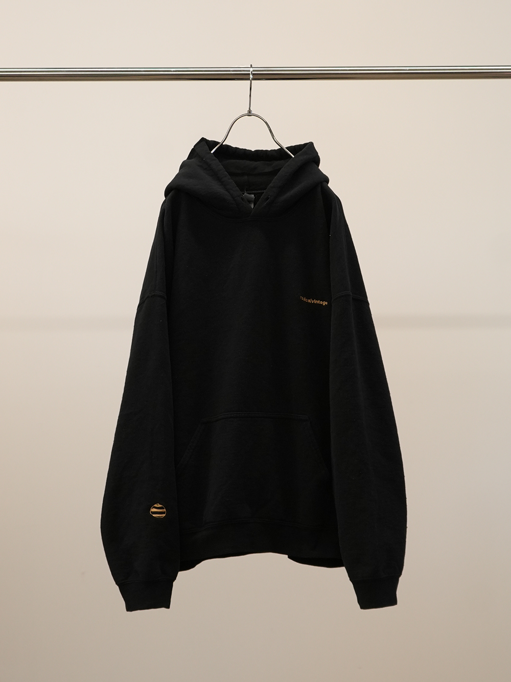 EMBROIDERY AGING HOODIE(BLACK)