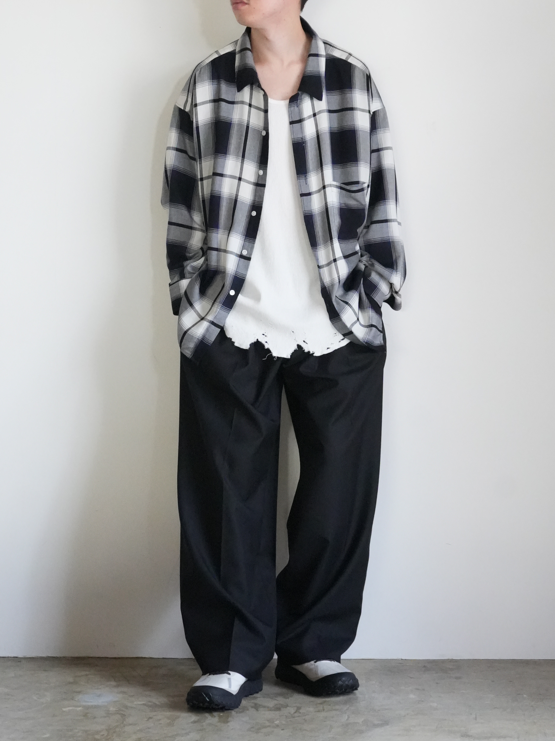 全国送料無料ギフト 3TUCK SLACKS パンツ