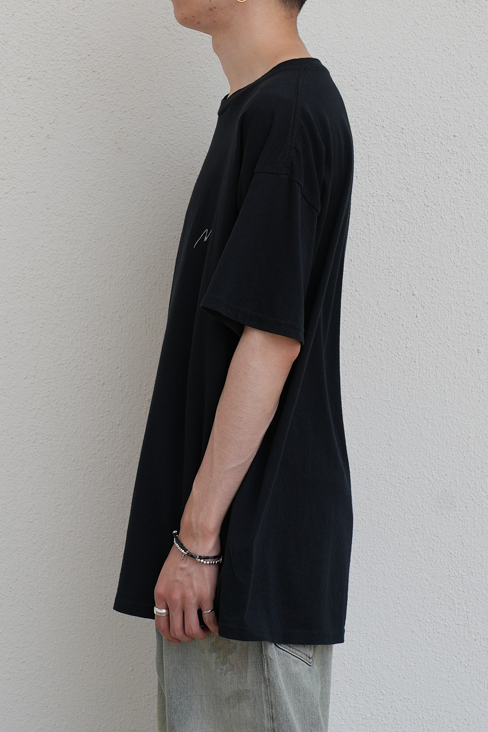 EMBROIDERY T-SHIRT(BLACK)