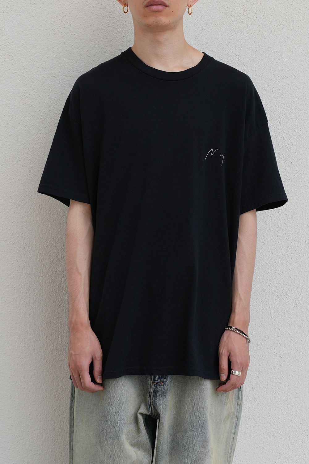 EMBROIDERY T-SHIRT(BLACK)