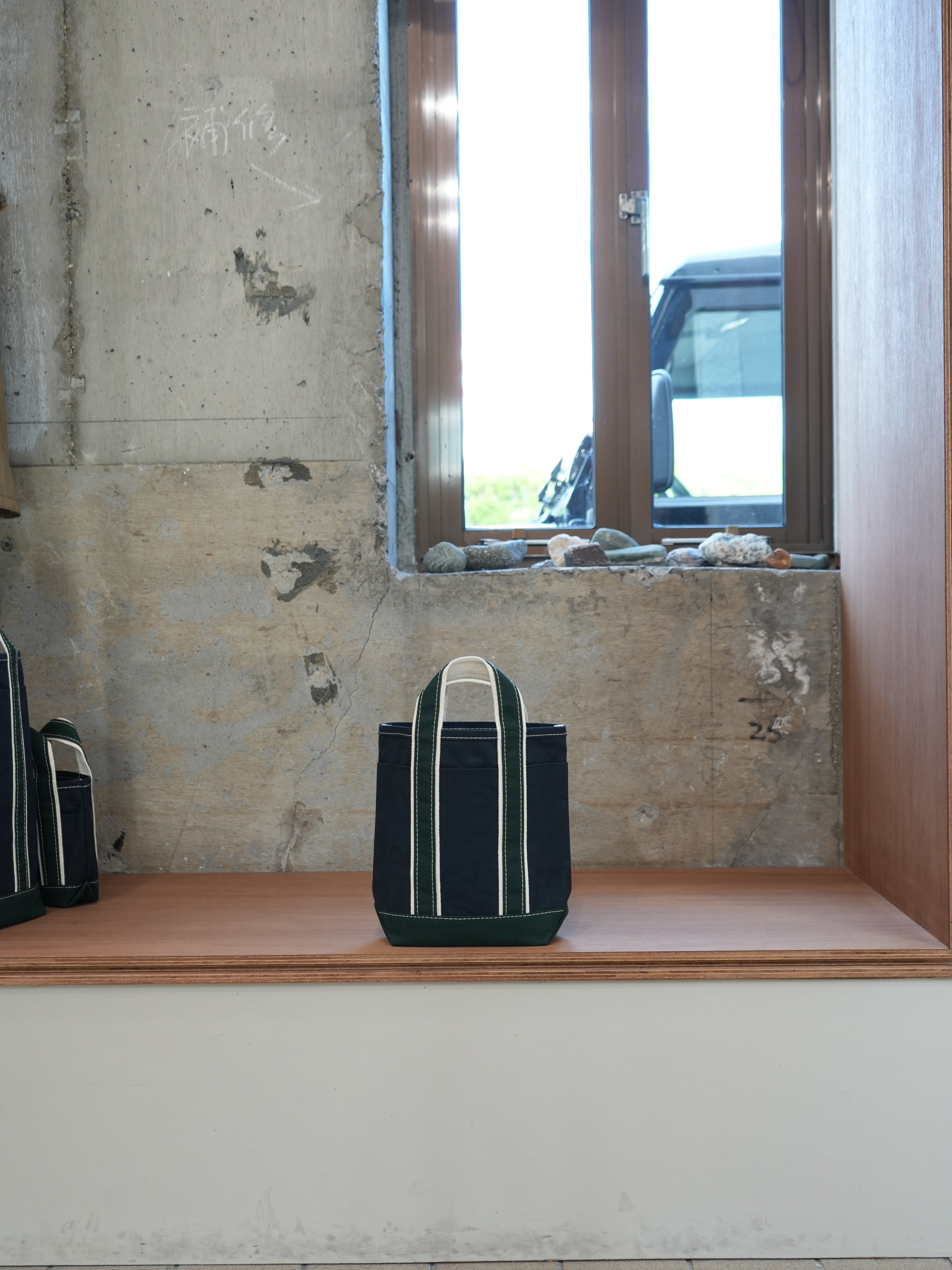 【予約注文】Base Field Tote/Tall(Navy×ForestGreen)