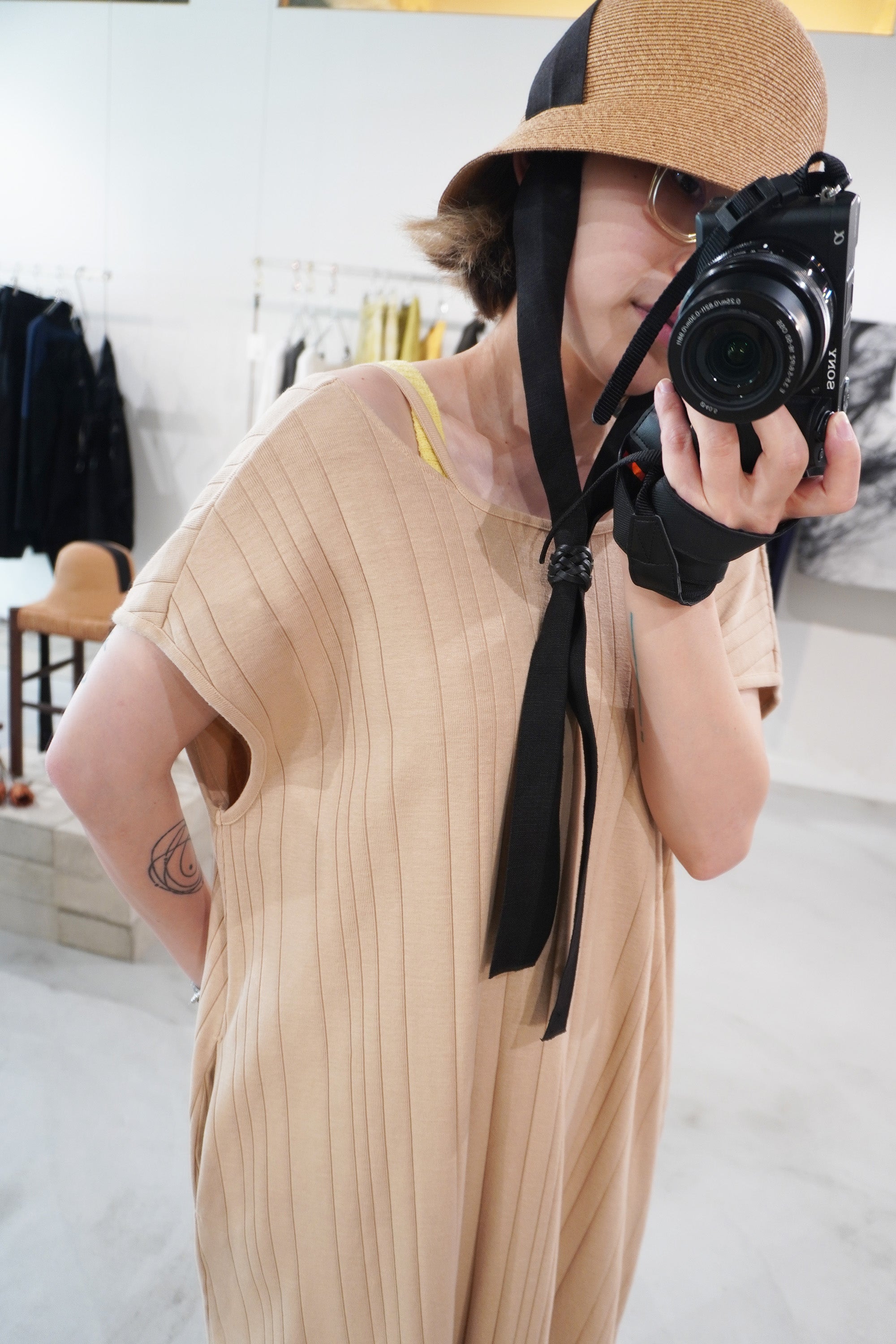 [50%OFF] RANDOM RIB DRESS(BEIGE)